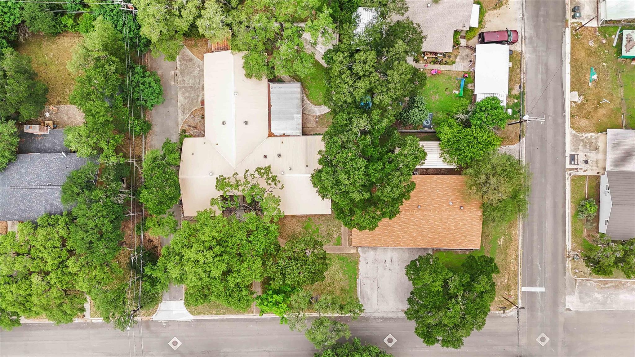 1402 Brown St, San Marcos, TX 78666