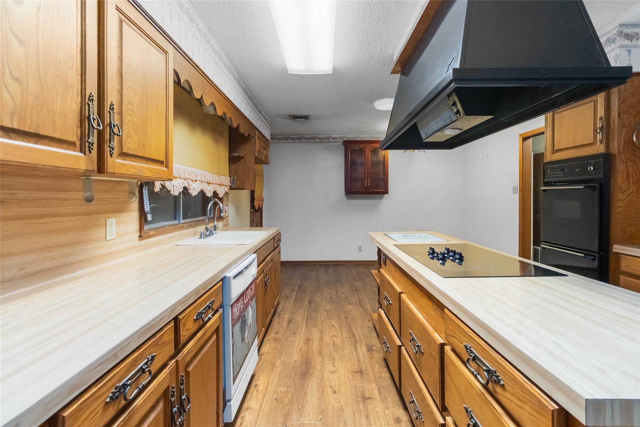 1402 Brown St, San Marcos, TX 78666
