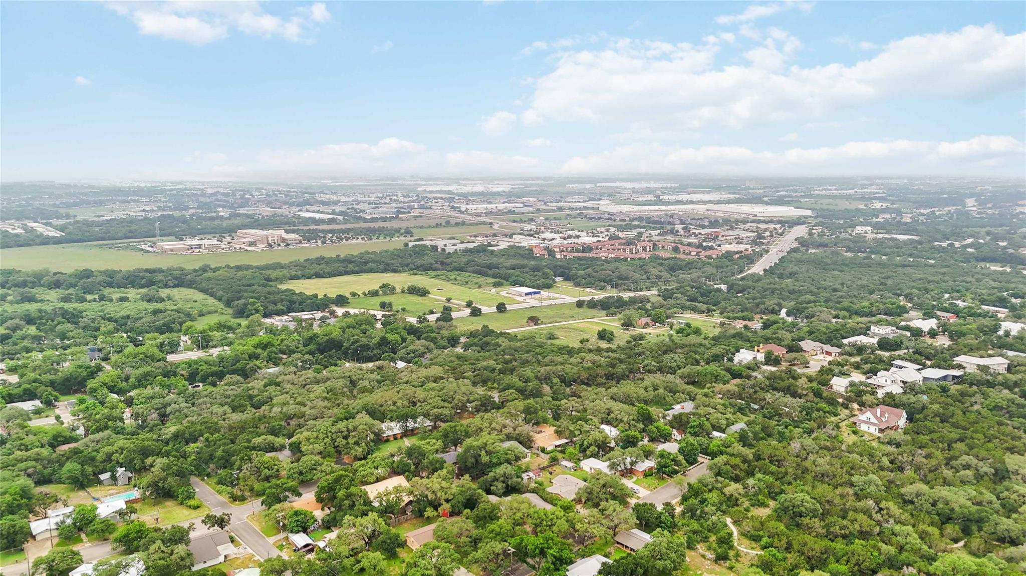 1402 Brown St, San Marcos, TX 78666