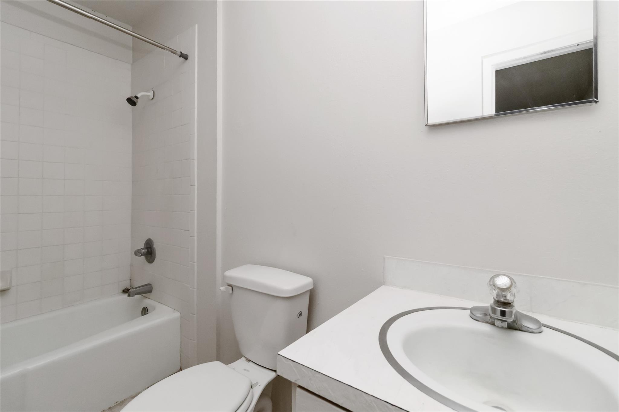1402 Brown St, San Marcos, TX 78666