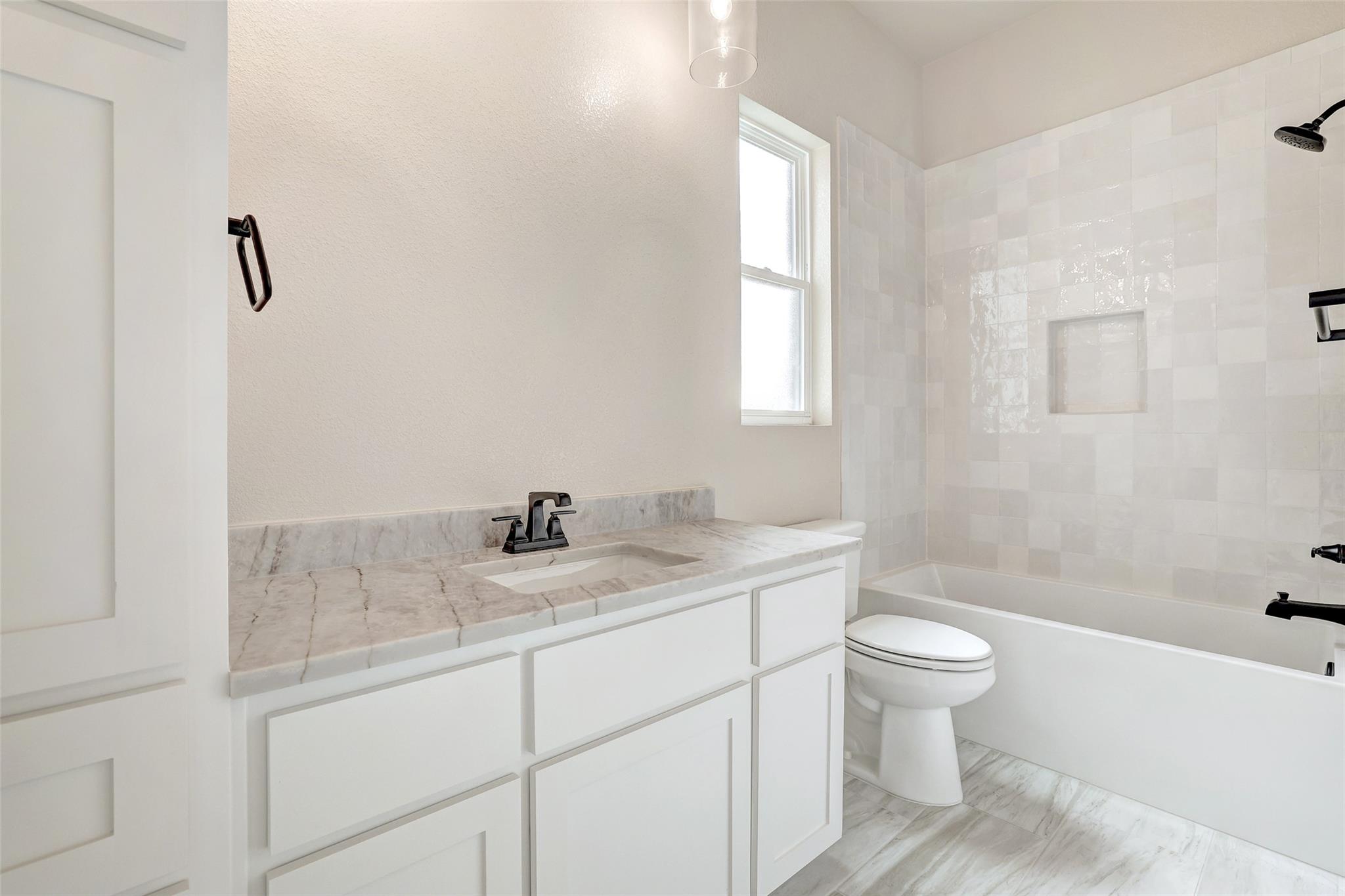 6919 Cherry Laurel Rd, Salado, TX 76571