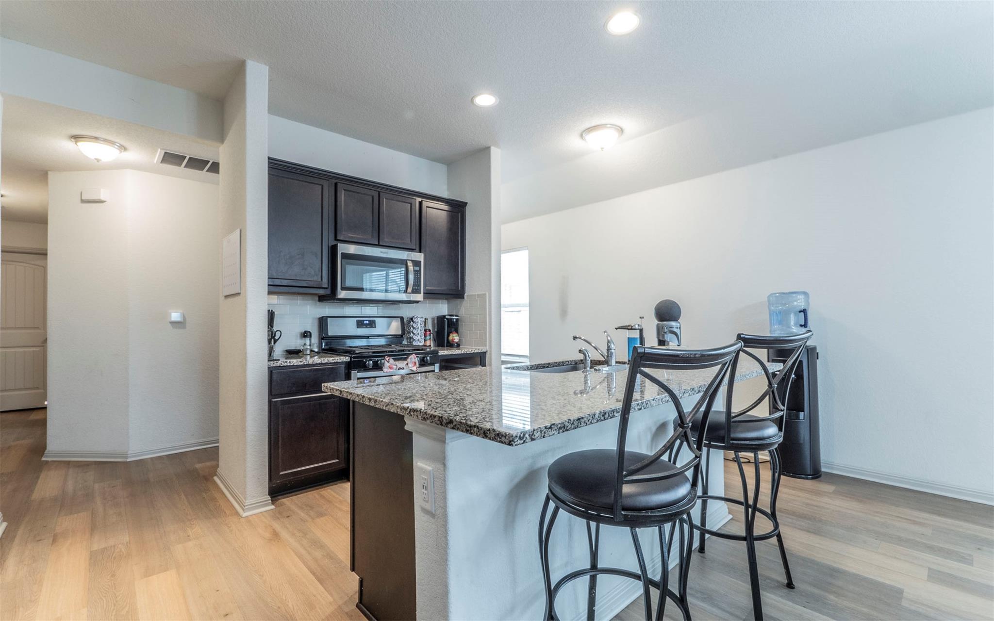 216 Frederick Dr, Georgetown, TX 78626