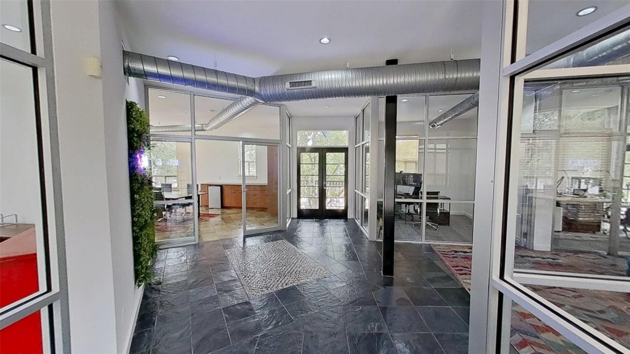 1310 S 1ST St # 210 F, Austin, TX 78704