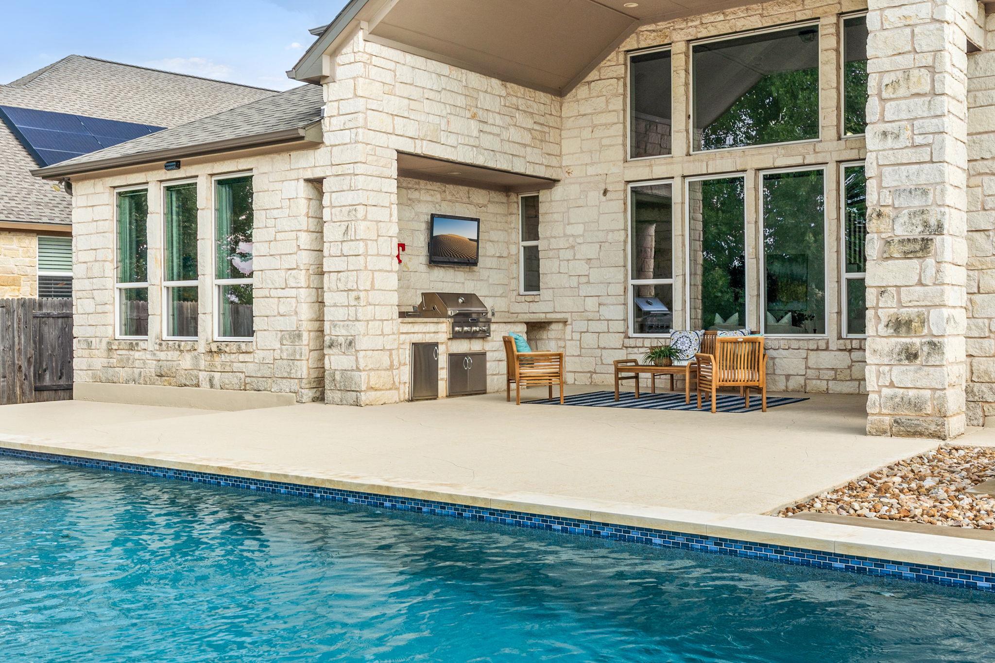 14108 Laurinburg Dr, Austin, TX 78717
