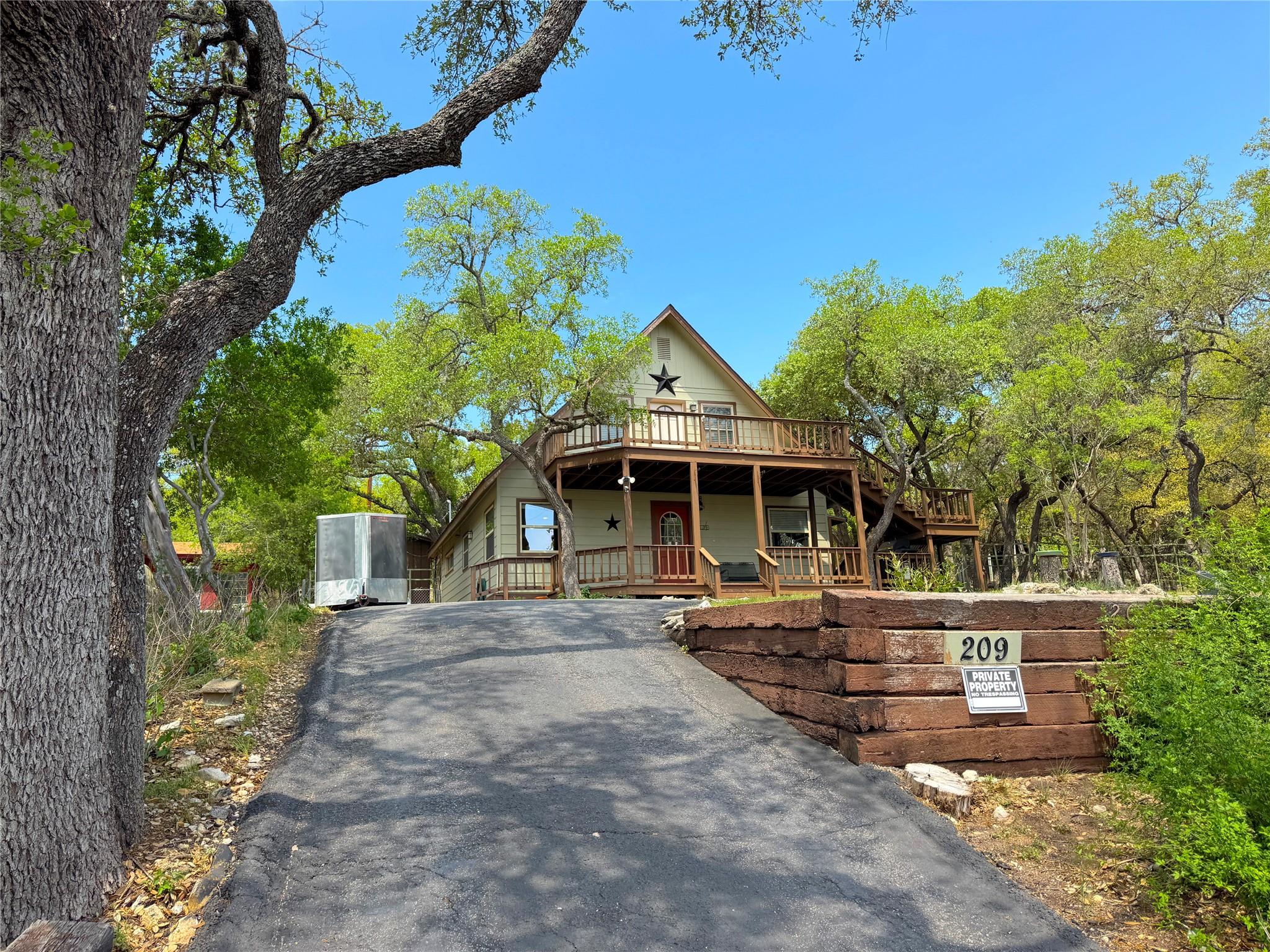 209 Lake Forest Frst, Canyon Lake, TX 78133