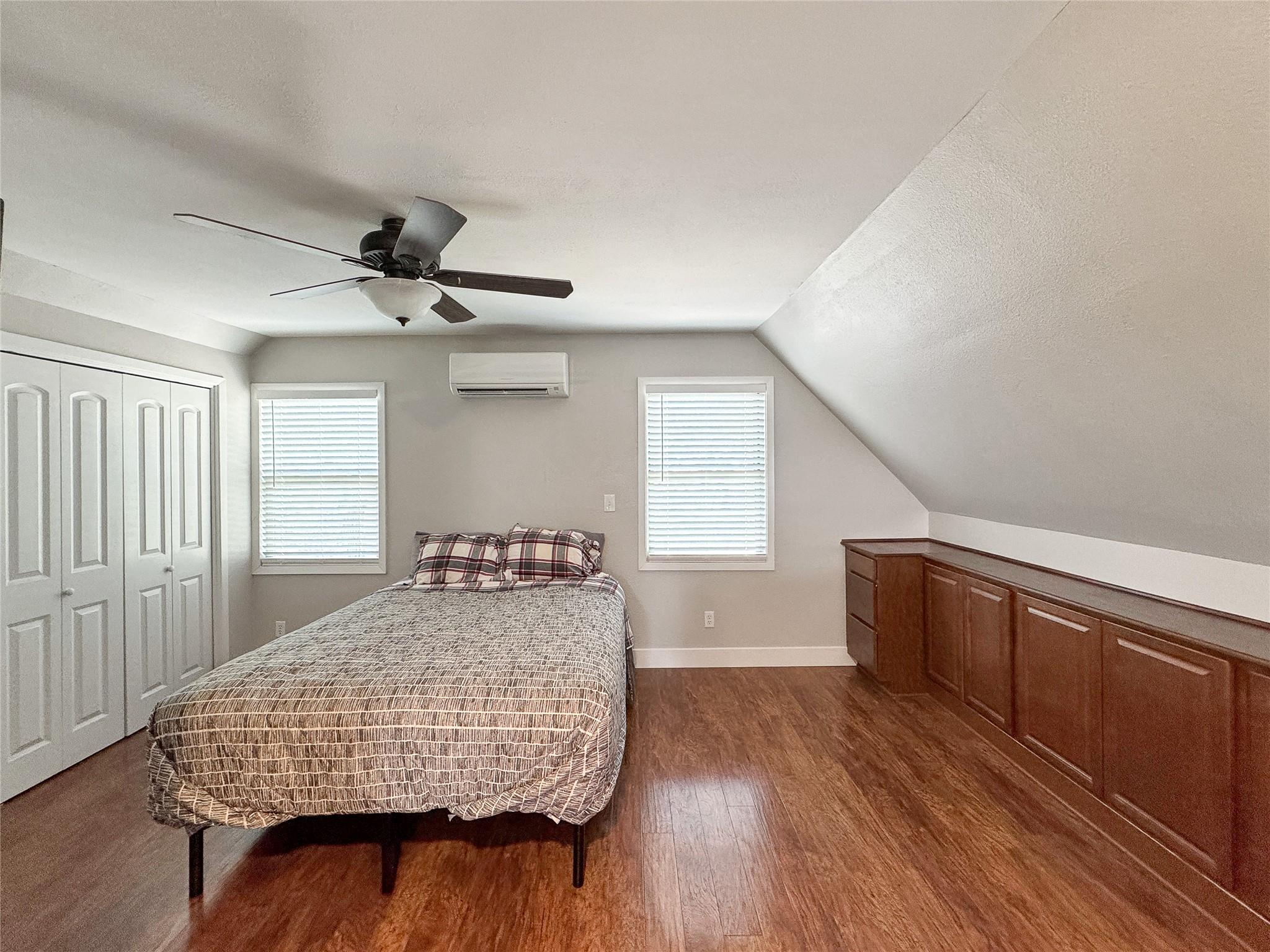 209 Lake Forest Frst, Canyon Lake, TX 78133