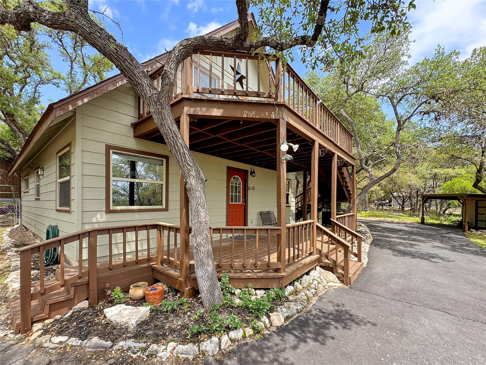 209 Lake Forest Frst, Canyon Lake, TX 78133