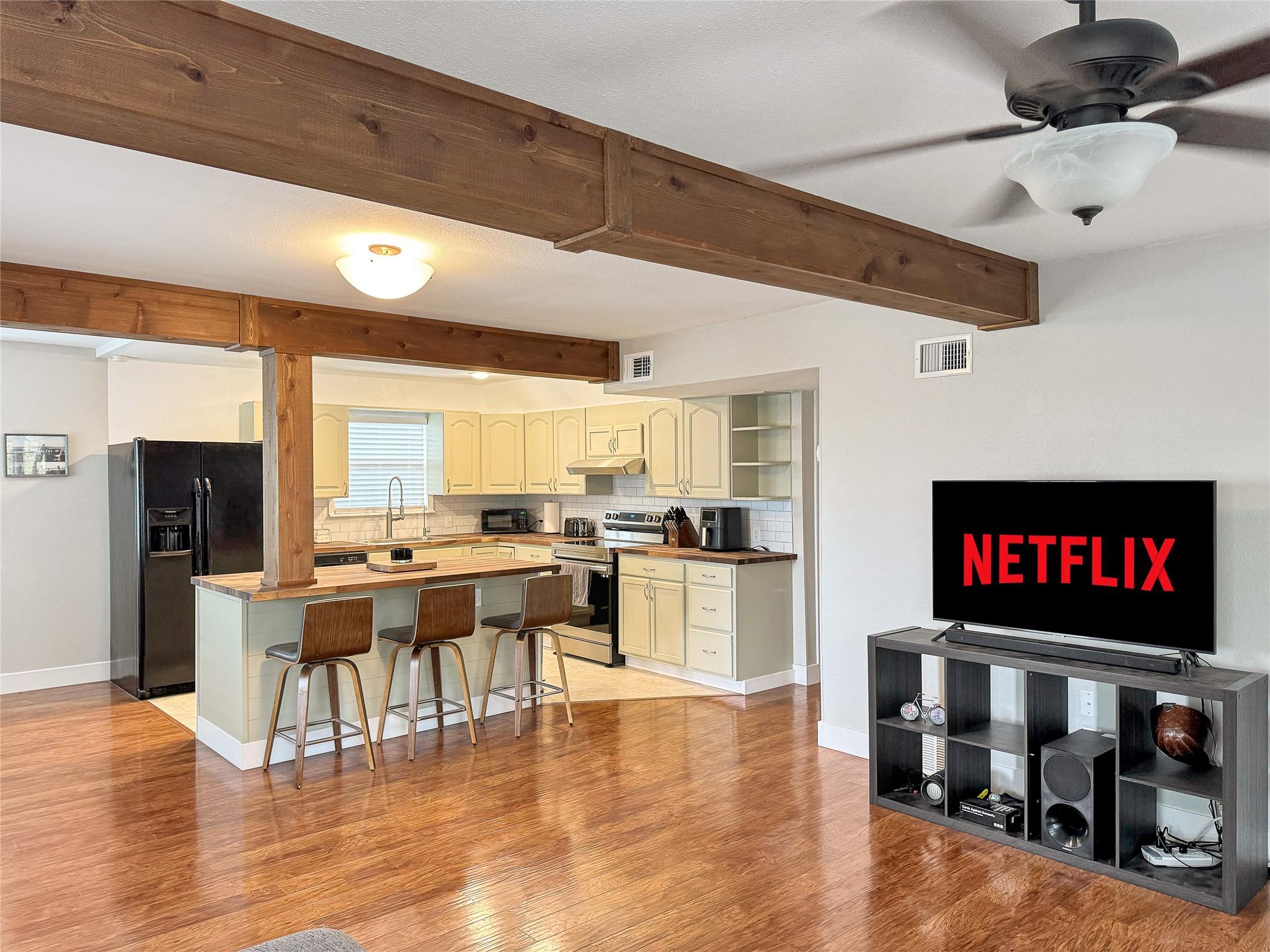 209 Lake Forest Frst, Canyon Lake, TX 78133