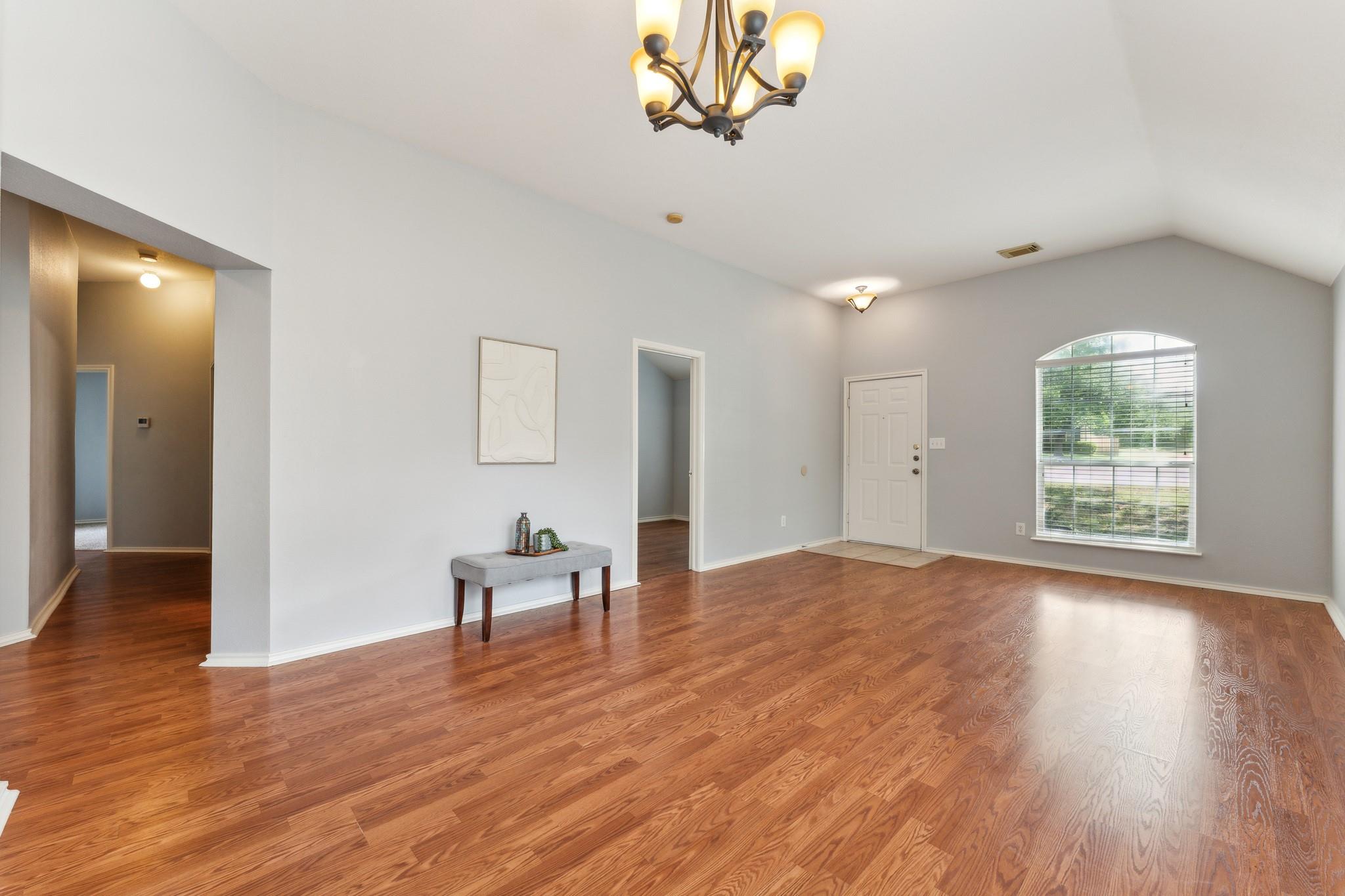 7418 W Magic Mountain Ln, Round Rock, TX 78681