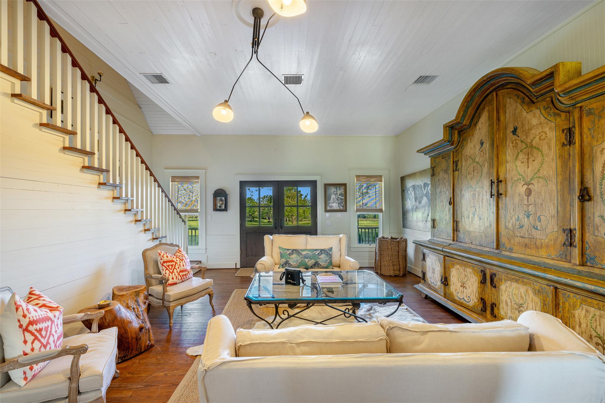 2730 Wunderlich Rd, Fayetteville, TX 78940
