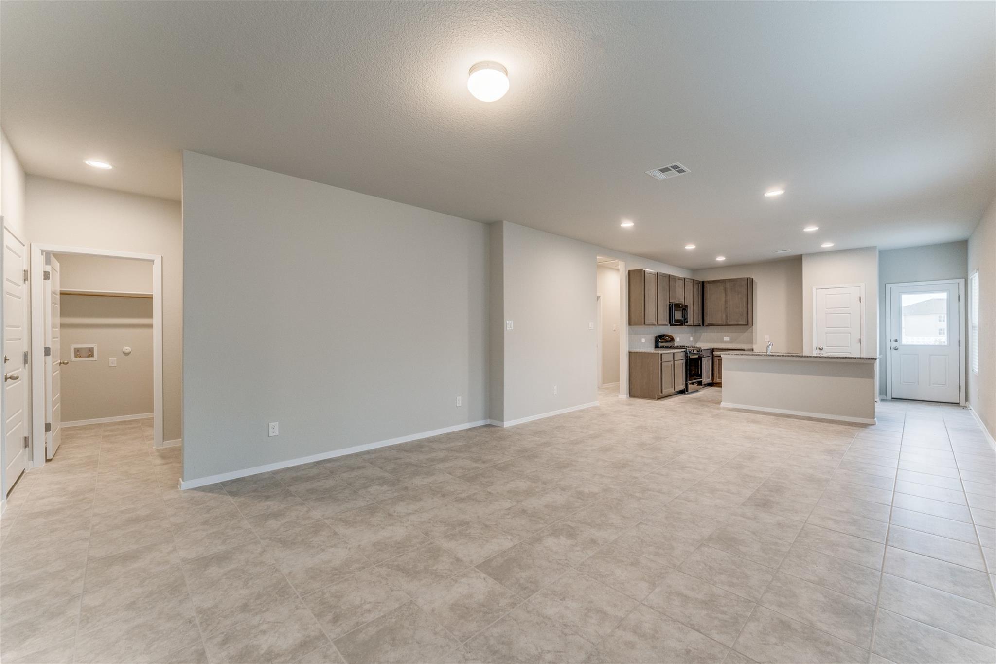 105 Shugart St, San Marcos, TX 78666
