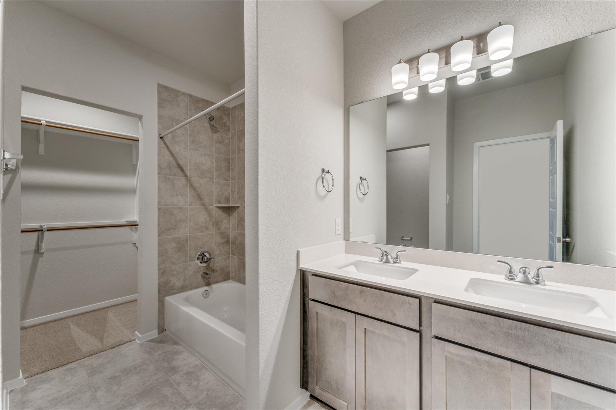 105 Shugart St, San Marcos, TX 78666