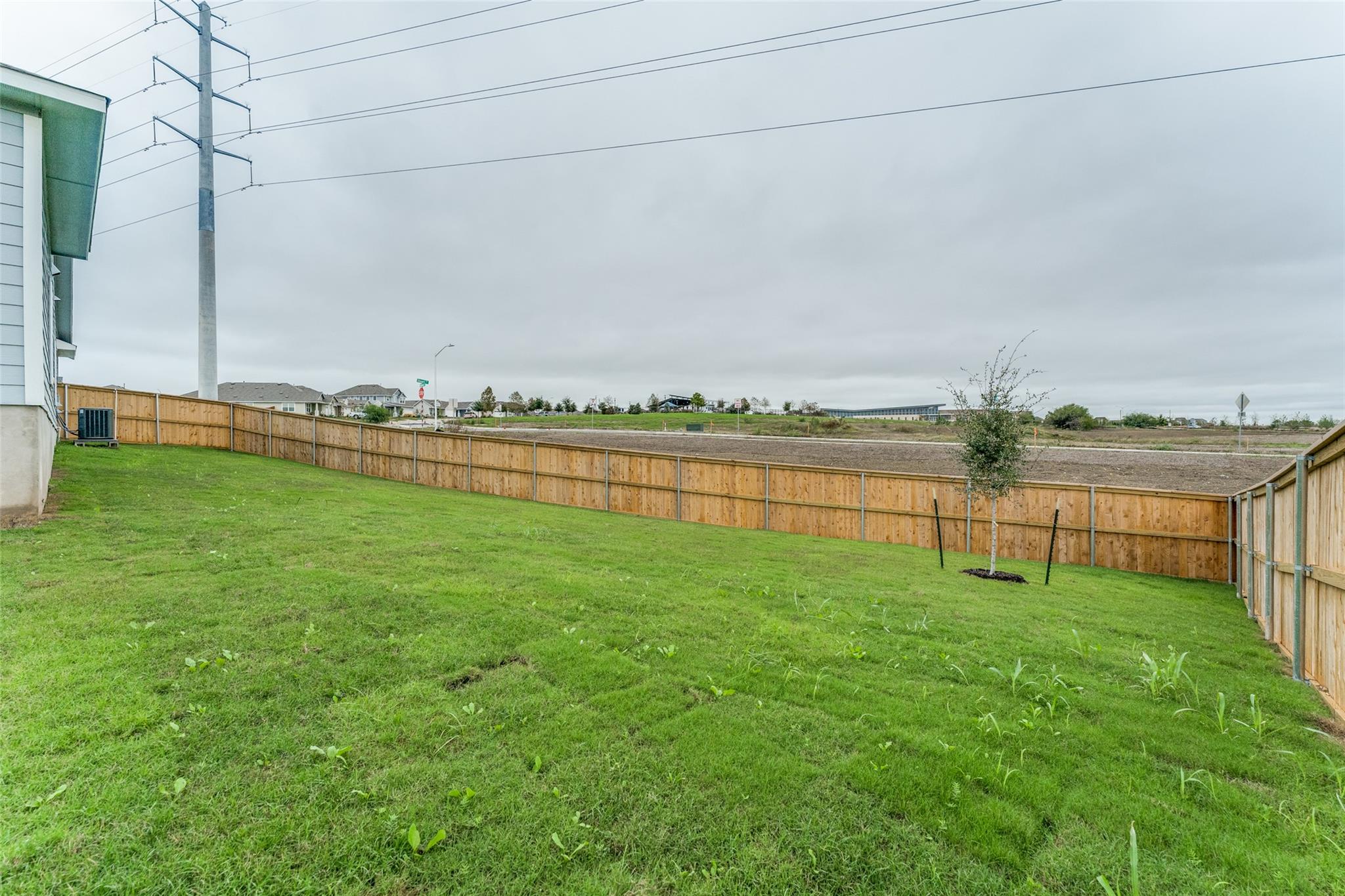 105 Shugart St, San Marcos, TX 78666