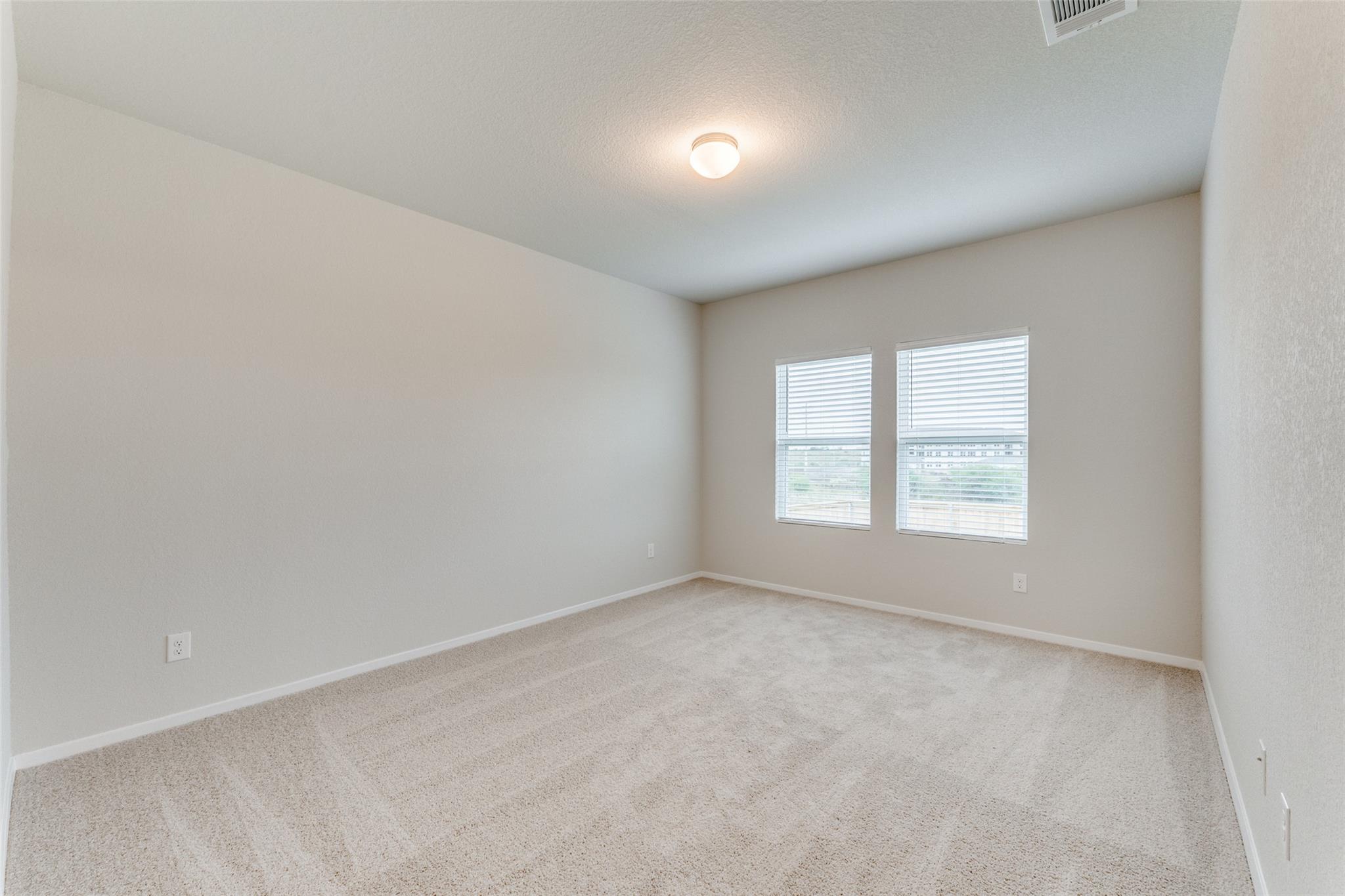 105 Shugart St, San Marcos, TX 78666