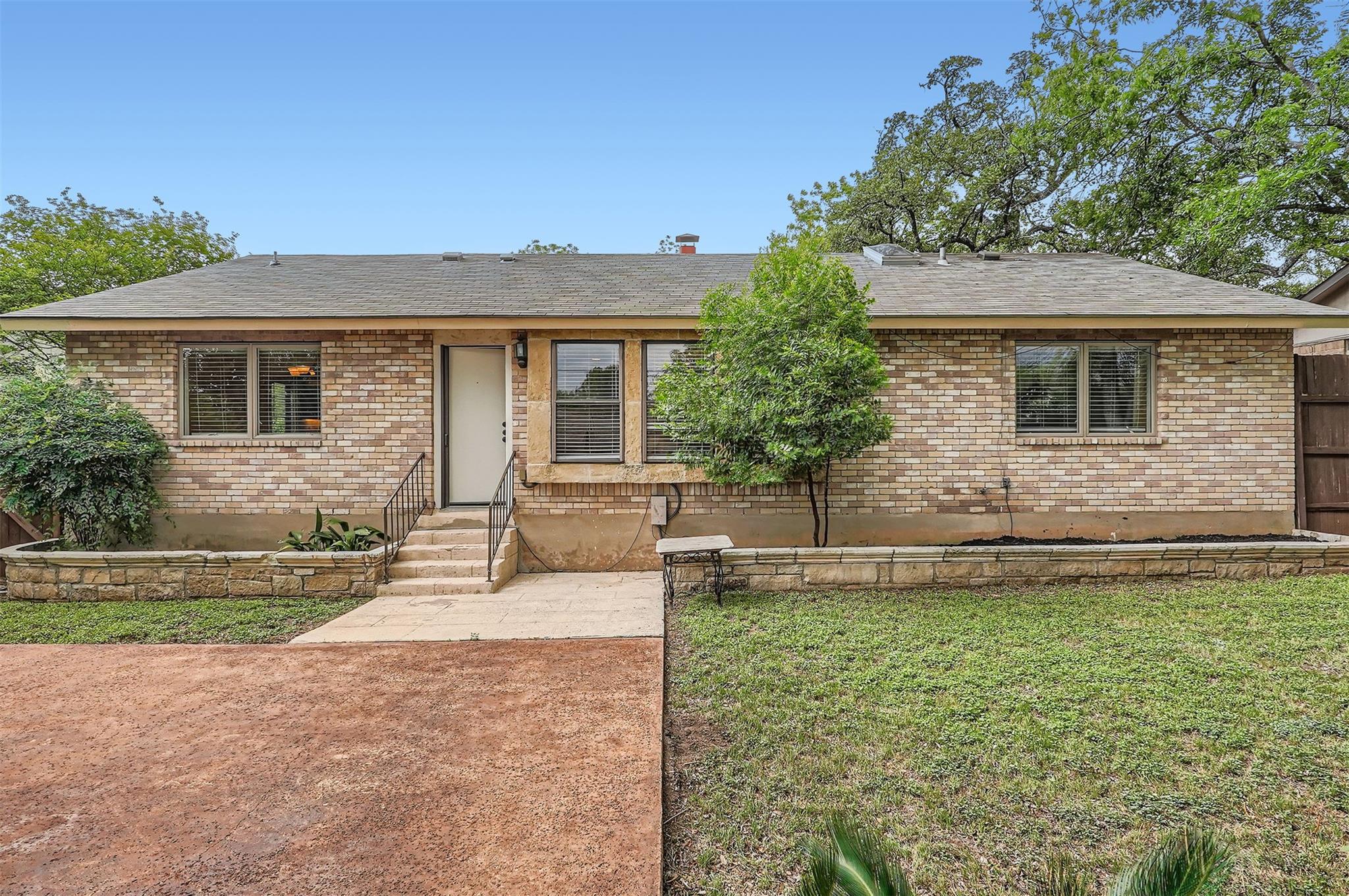 6807 Greycloud Dr, Austin, TX 78745