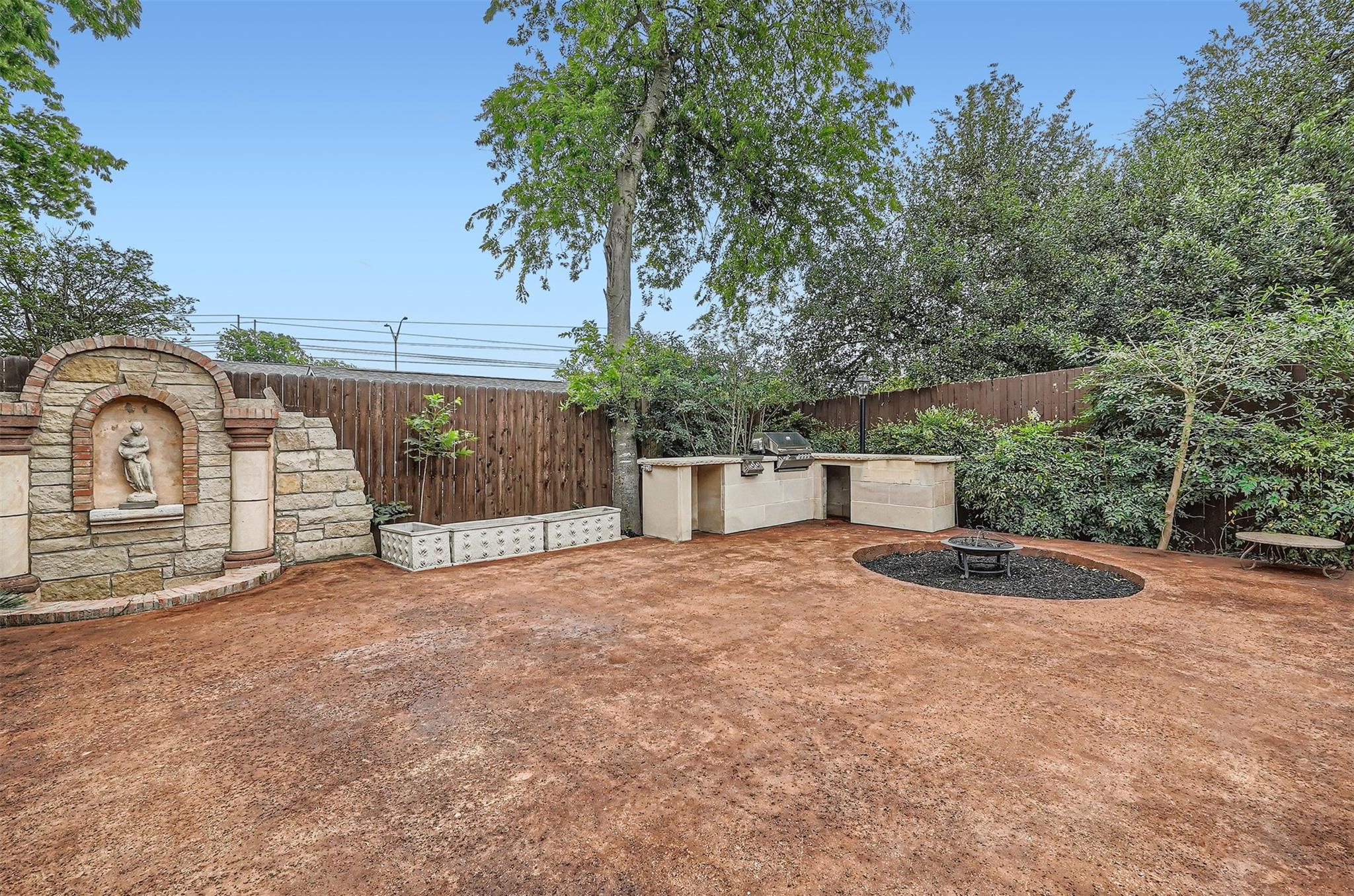 6807 Greycloud Dr, Austin, TX 78745