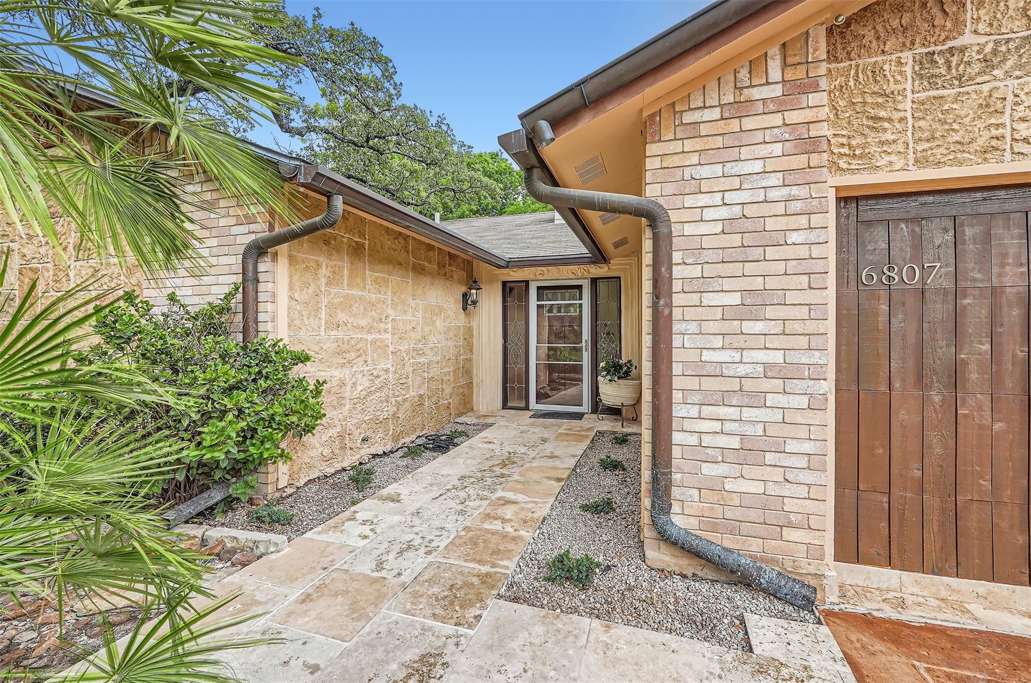 6807 Greycloud Dr, Austin, TX 78745
