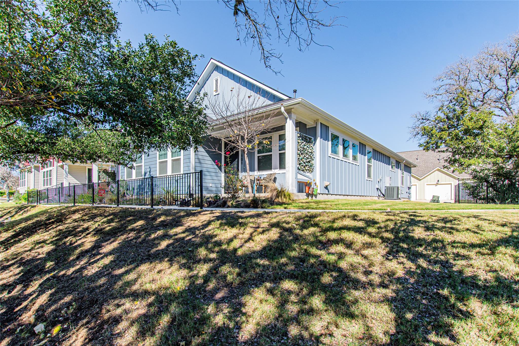 121 Lafitte Dr # 101, San Marcos, TX 78666