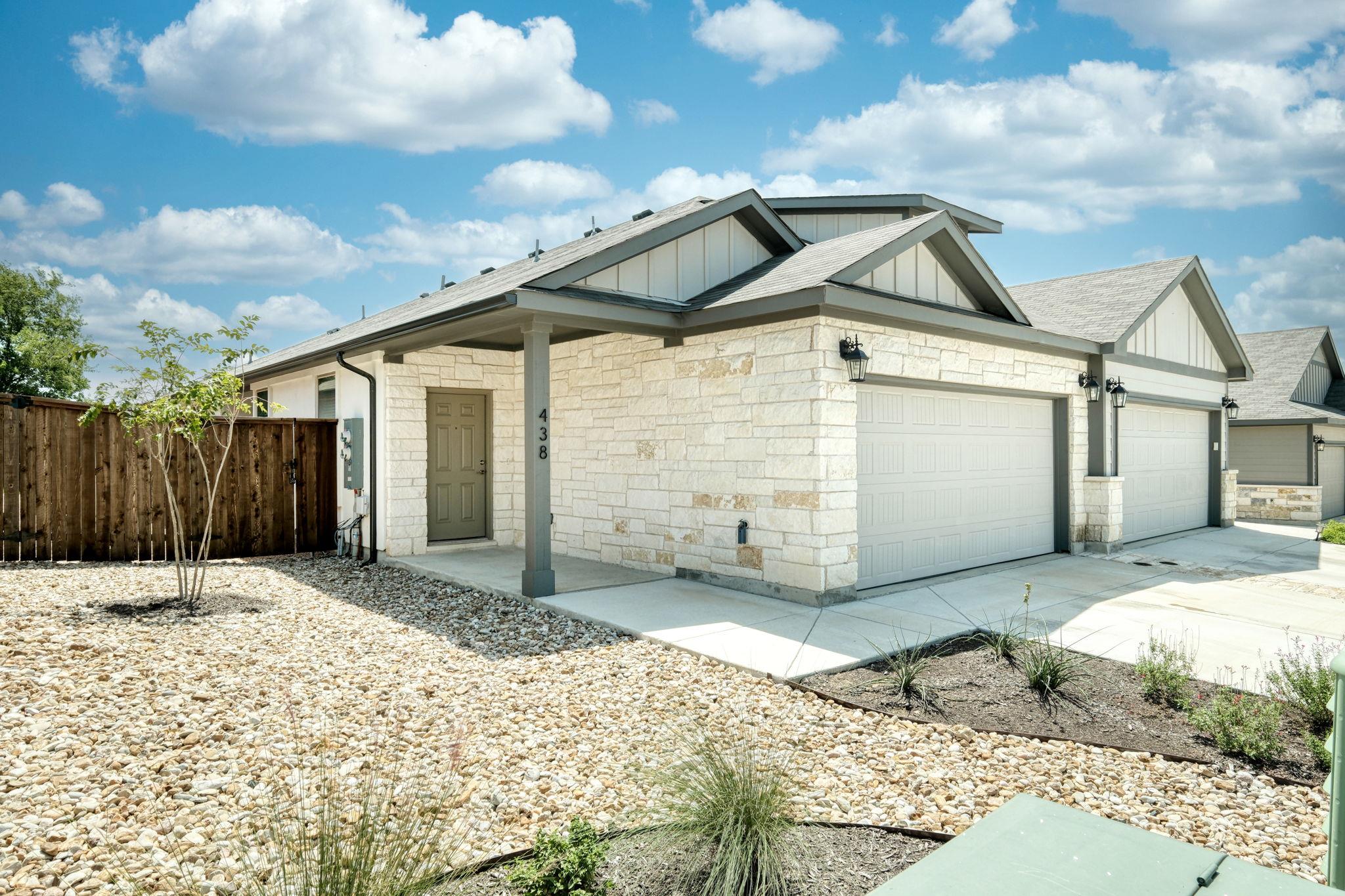 438 Parkline Dr, Georgetown, TX 78626