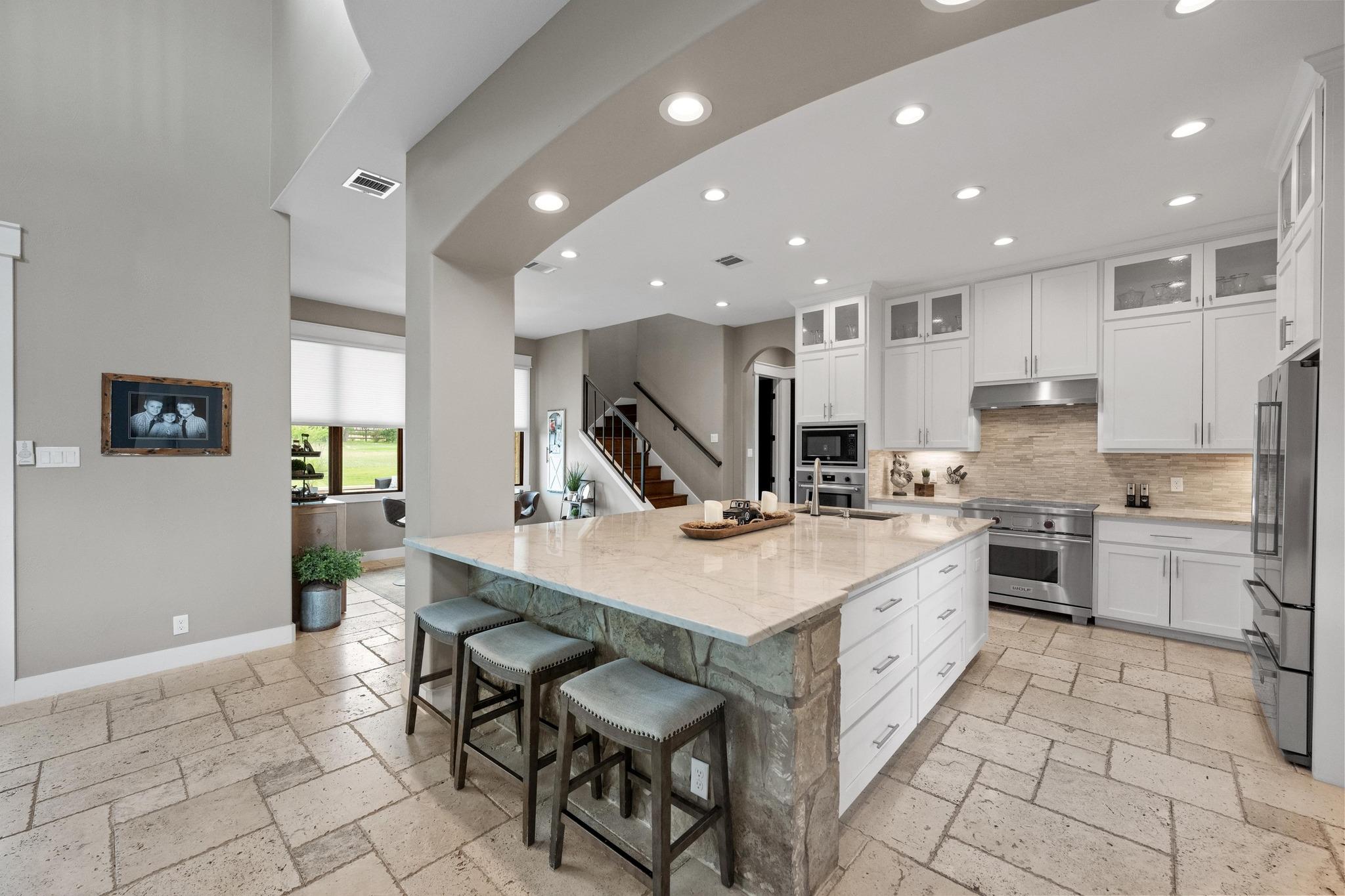 281 Colonial Affair, Austin, TX 78737