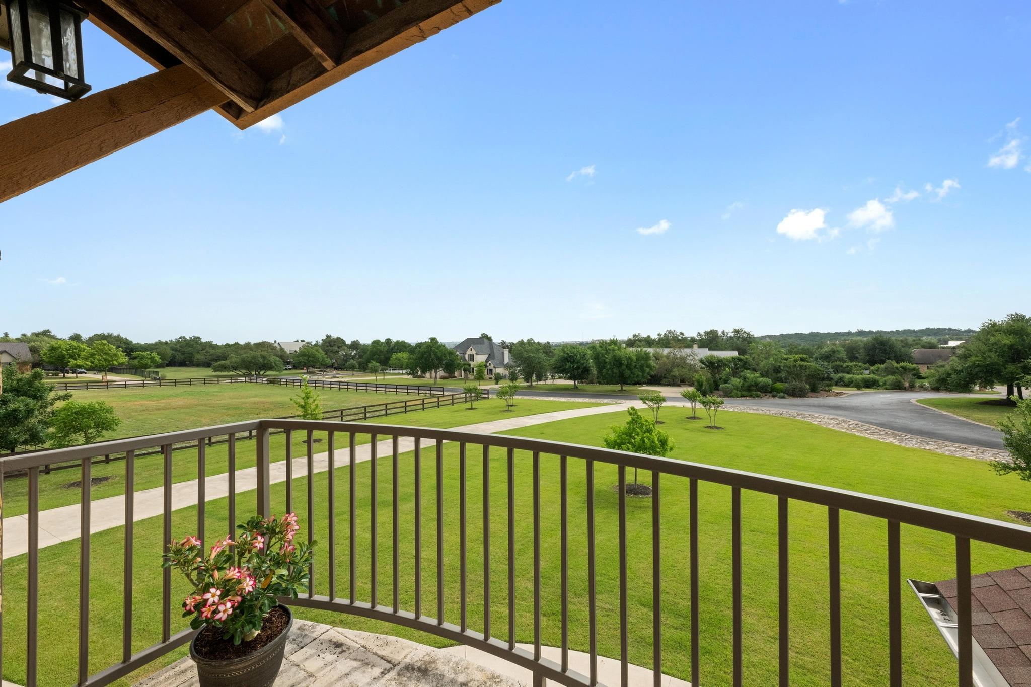 281 Colonial Affair, Austin, TX 78737