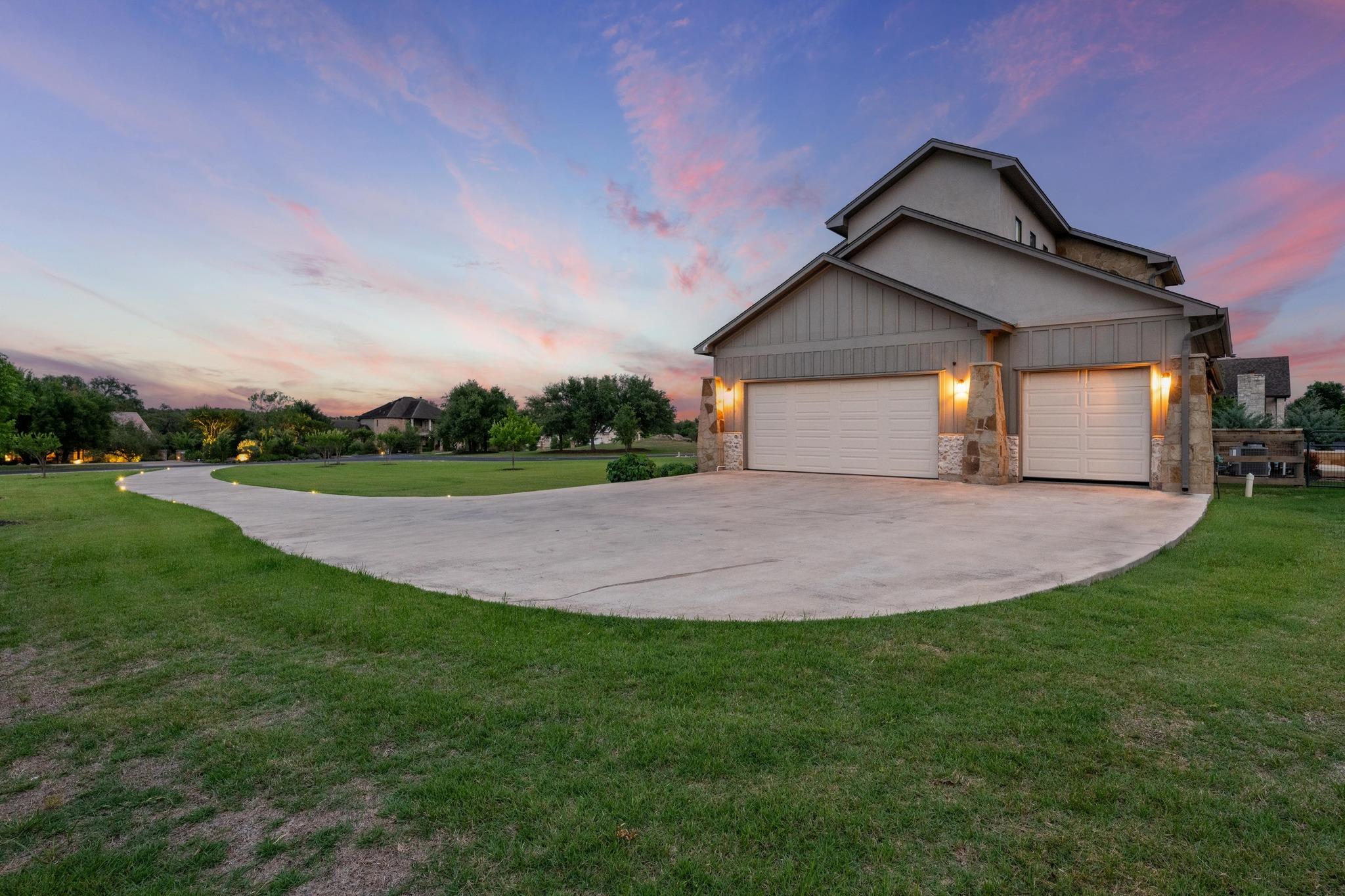 281 Colonial Affair, Austin, TX 78737