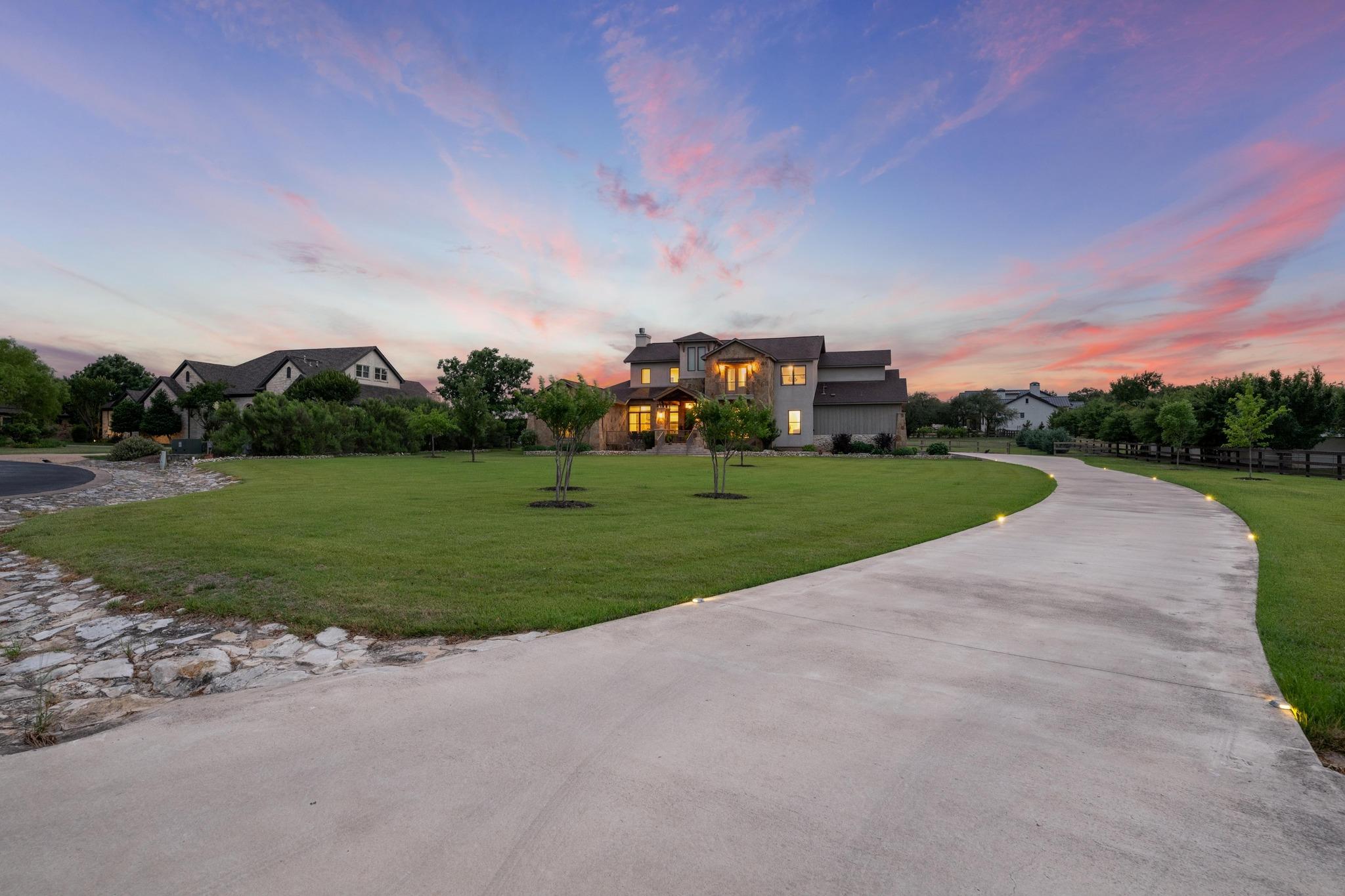 281 Colonial Affair, Austin, TX 78737