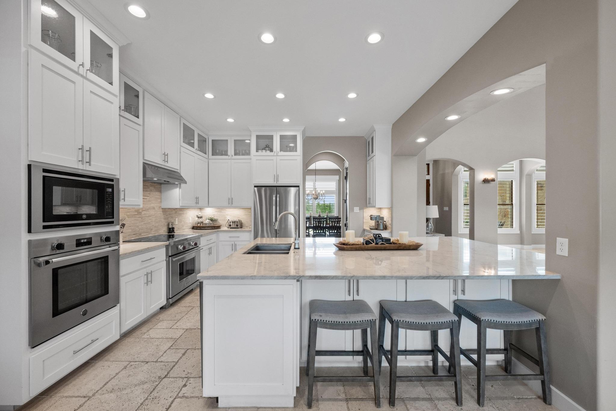 281 Colonial Affair, Austin, TX 78737