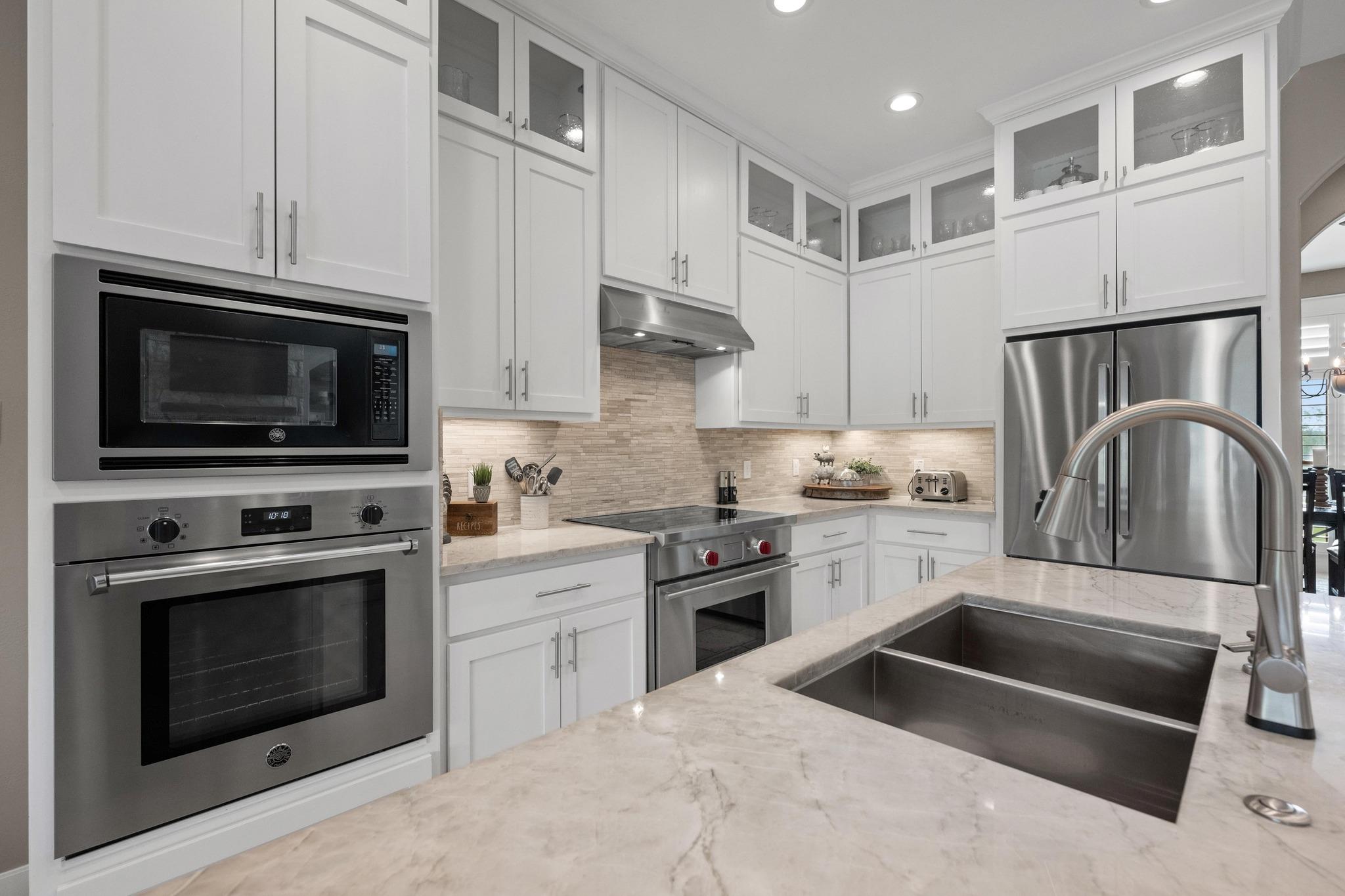 281 Colonial Affair, Austin, TX 78737