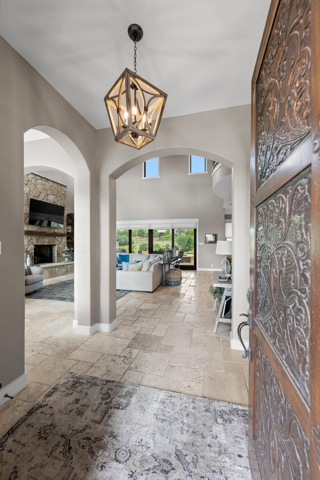 281 Colonial Affair, Austin, TX 78737