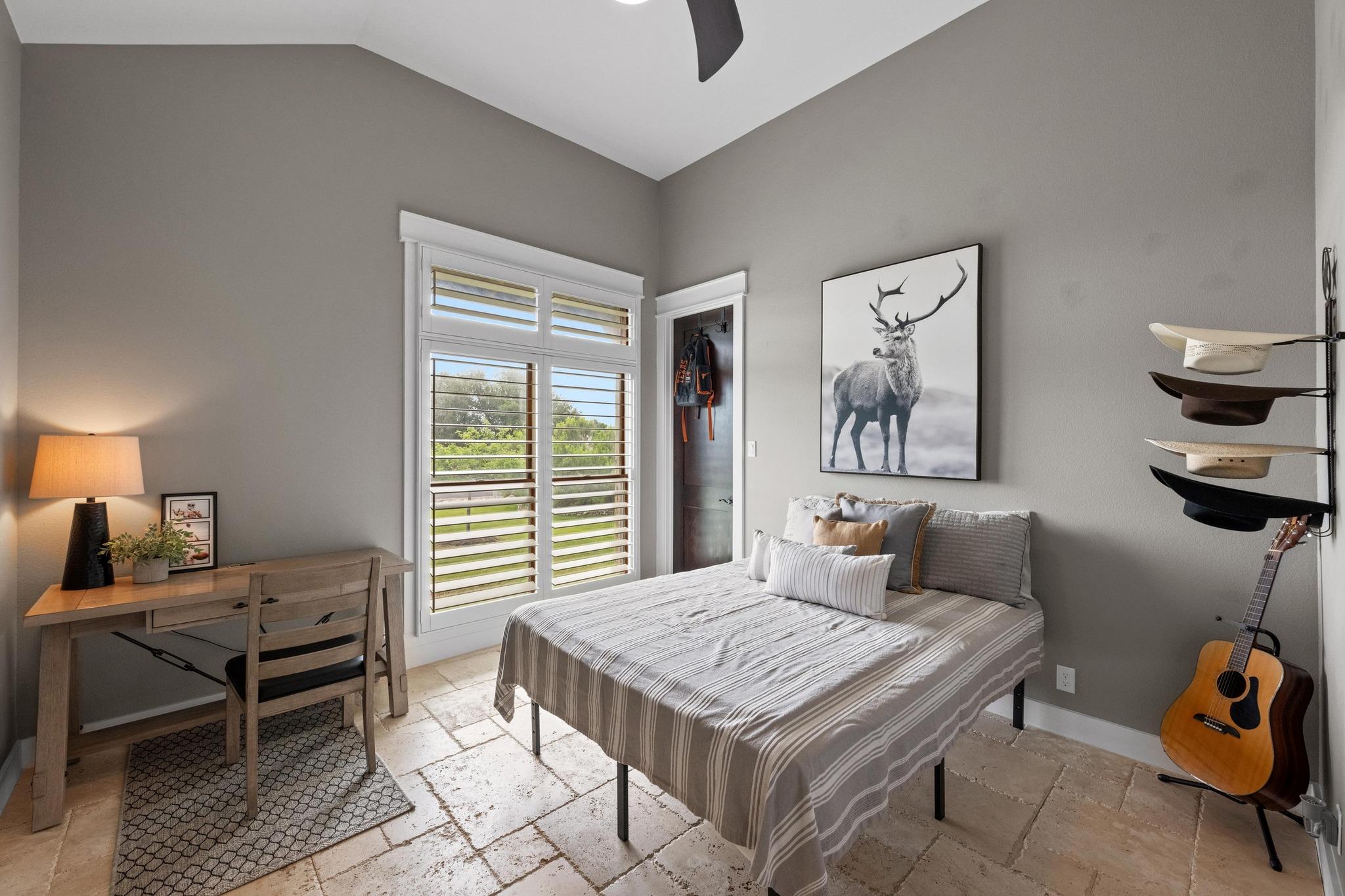 281 Colonial Affair, Austin, TX 78737