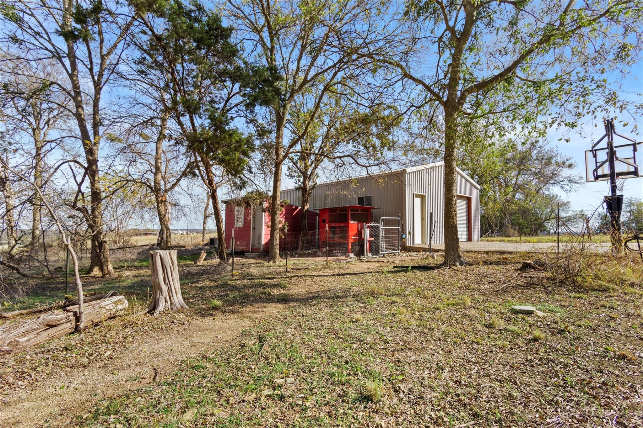 1295 Berry Ln, Georgetown, TX 78626