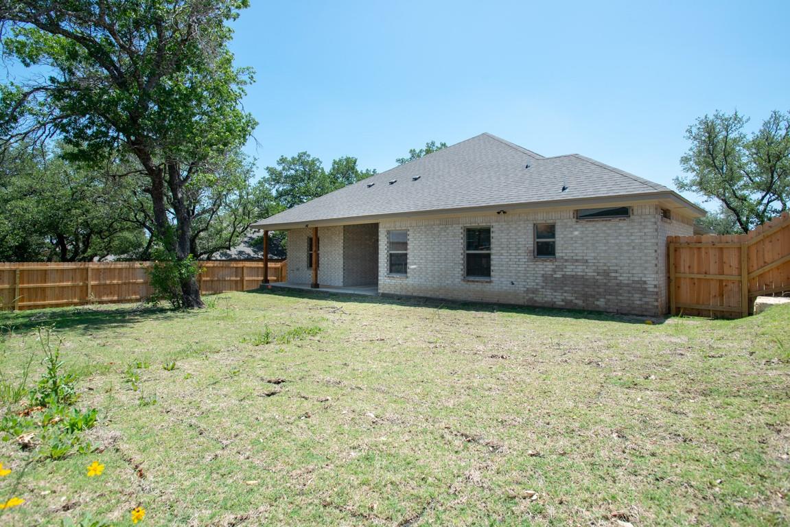 7906 Hathaway Ln, Killeen, TX 76542