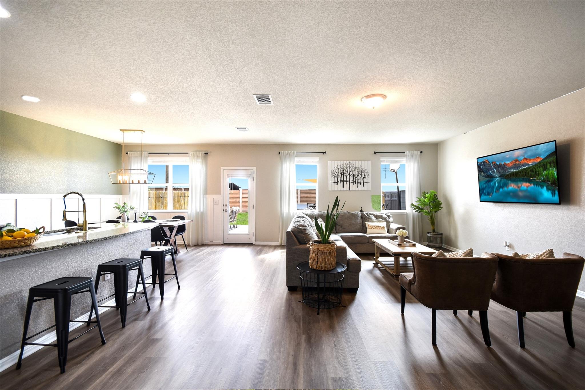 217 Frederick Dr, Georgetown, TX 78626