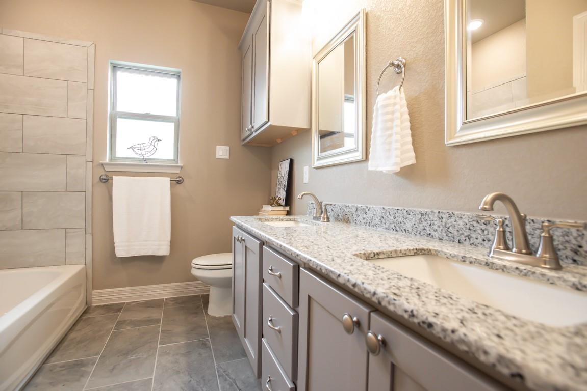 1018 Winchester Dr, Nolanville, TX 76559