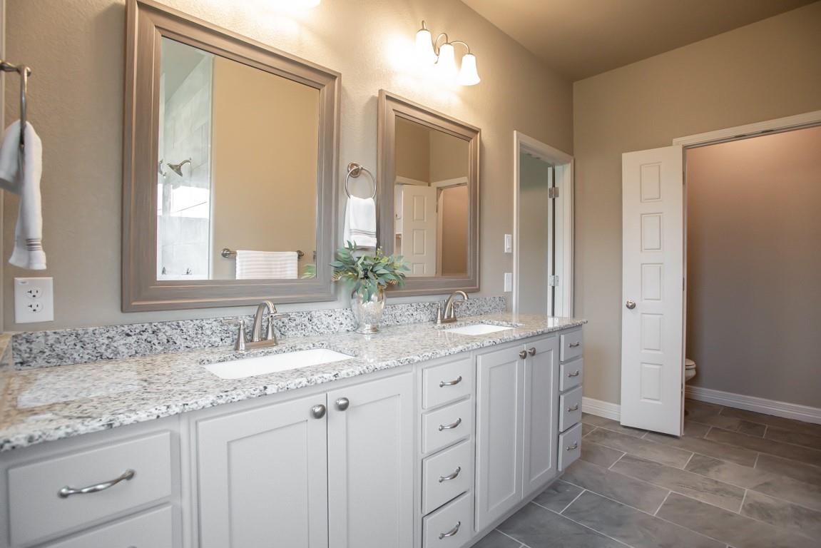 1018 Winchester Dr, Nolanville, TX 76559