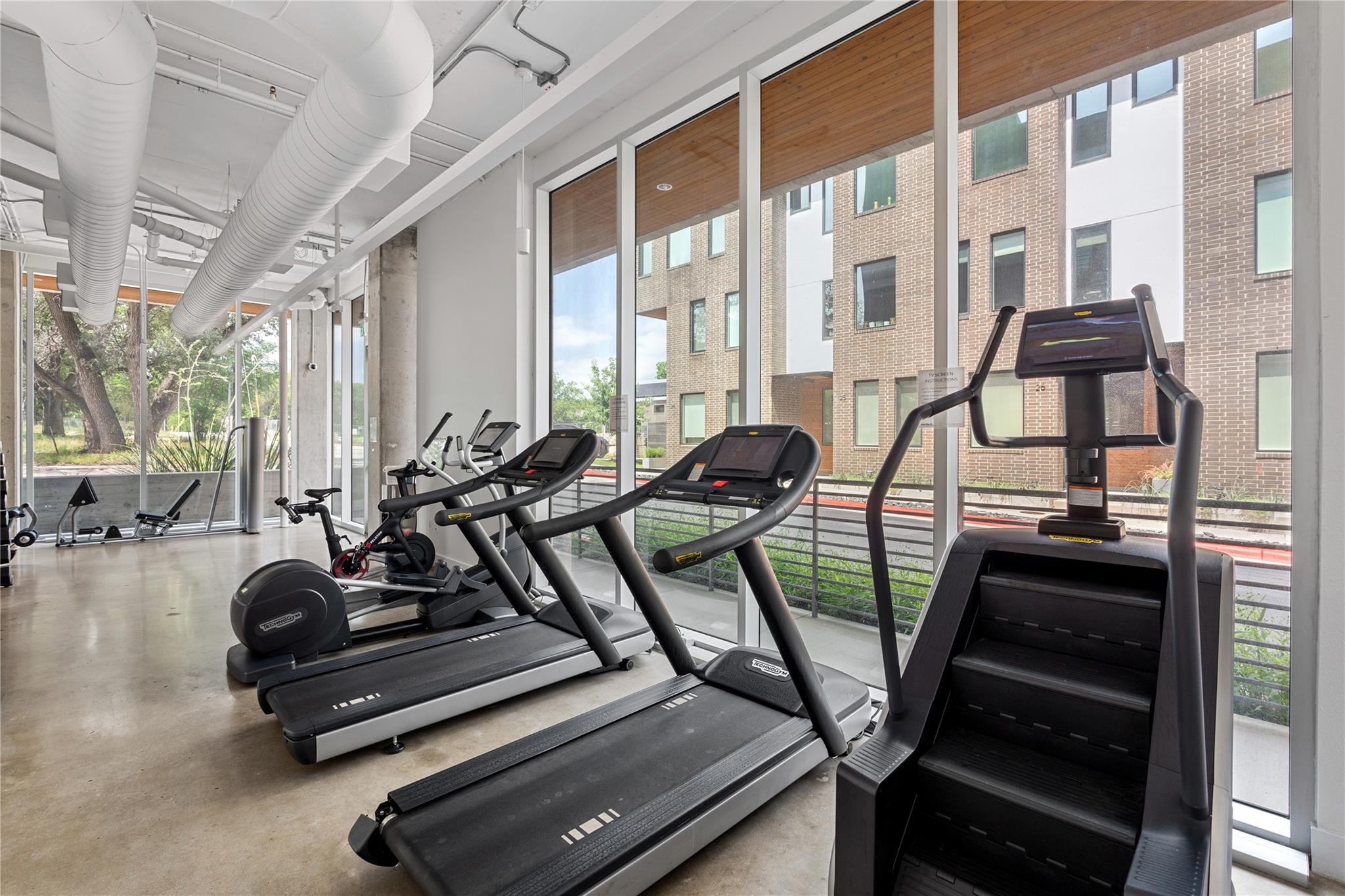 900 S 1st St S # 404, Austin, TX 78704