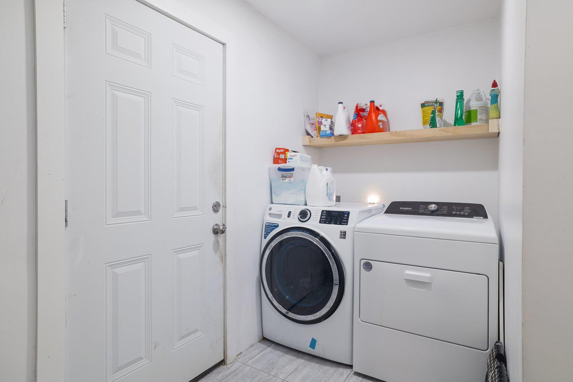 5902 N Main St N, Taylor, TX 76574