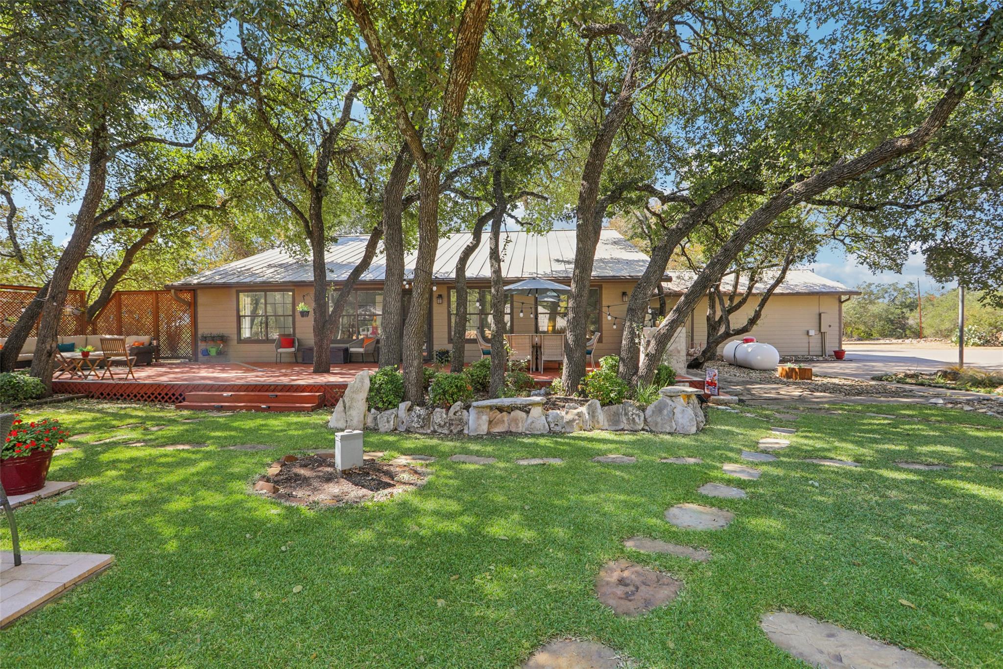 2858 Cedar Hollow Rd, Georgetown, TX 78628