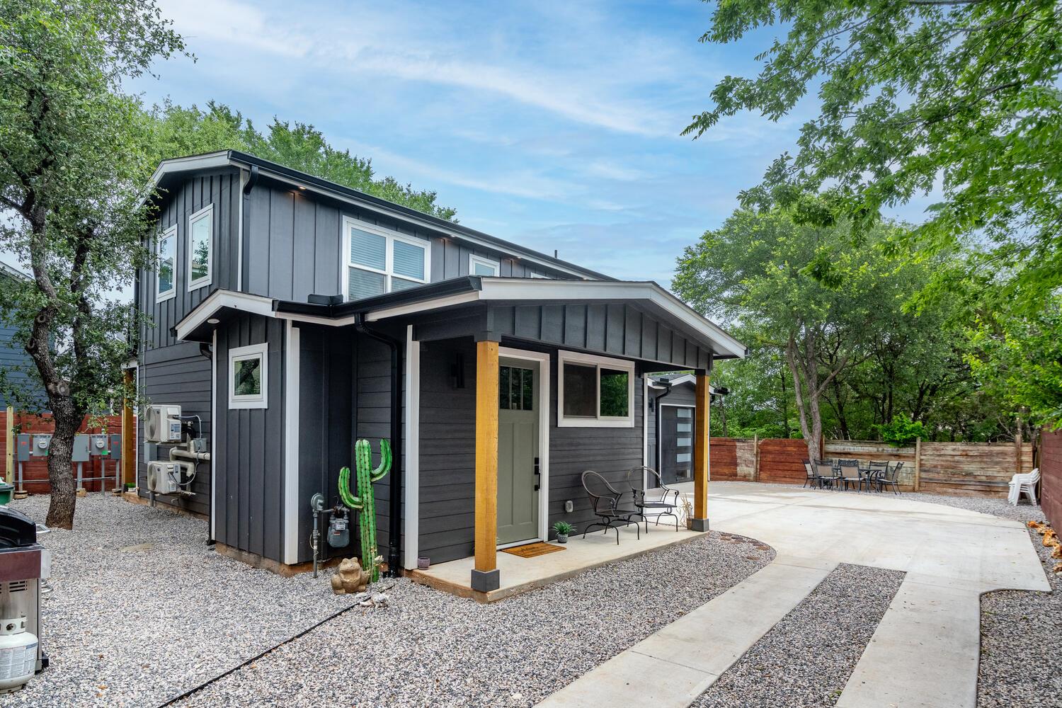7905 & 7907 Tiffany Dr, Austin, TX 78749