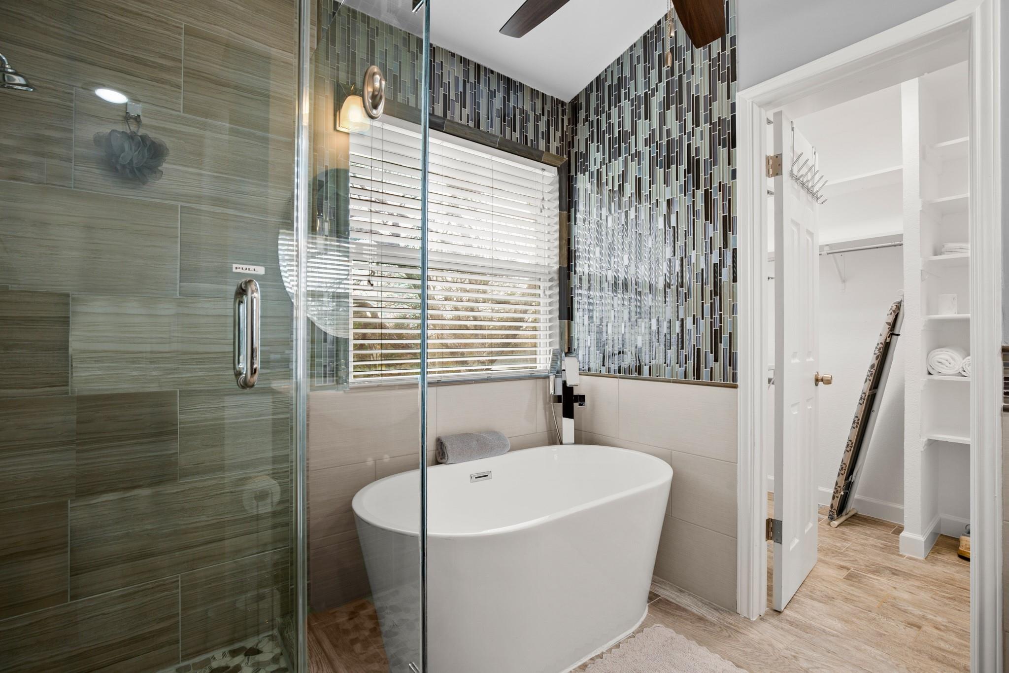 7905 & 7907 Tiffany Dr, Austin, TX 78749