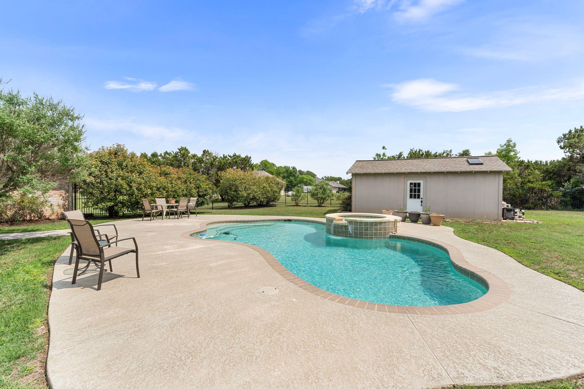 221 Breakaway Rd, Cedar Park, TX 78613