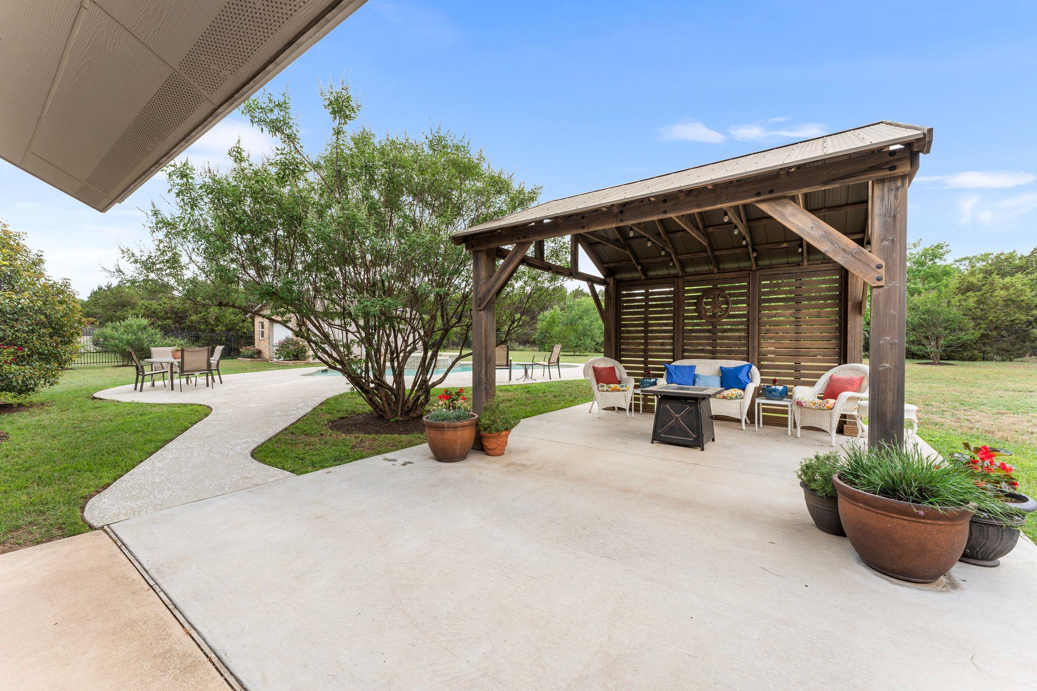 221 Breakaway Rd, Cedar Park, TX 78613