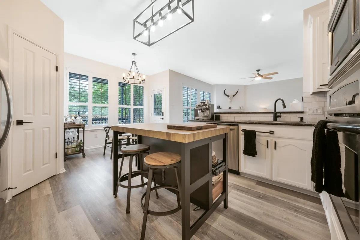 12407 Old Salt Trl, Austin, TX 78732