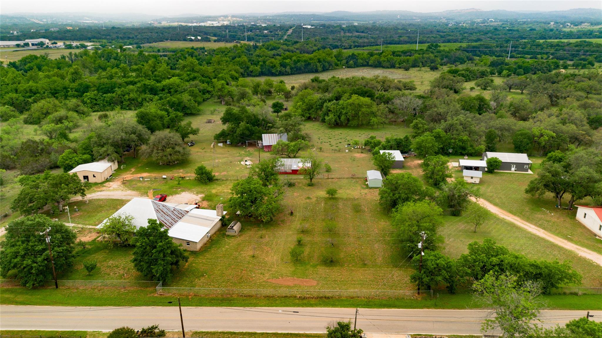 7866 County Road 404, Spicewood, TX 78669