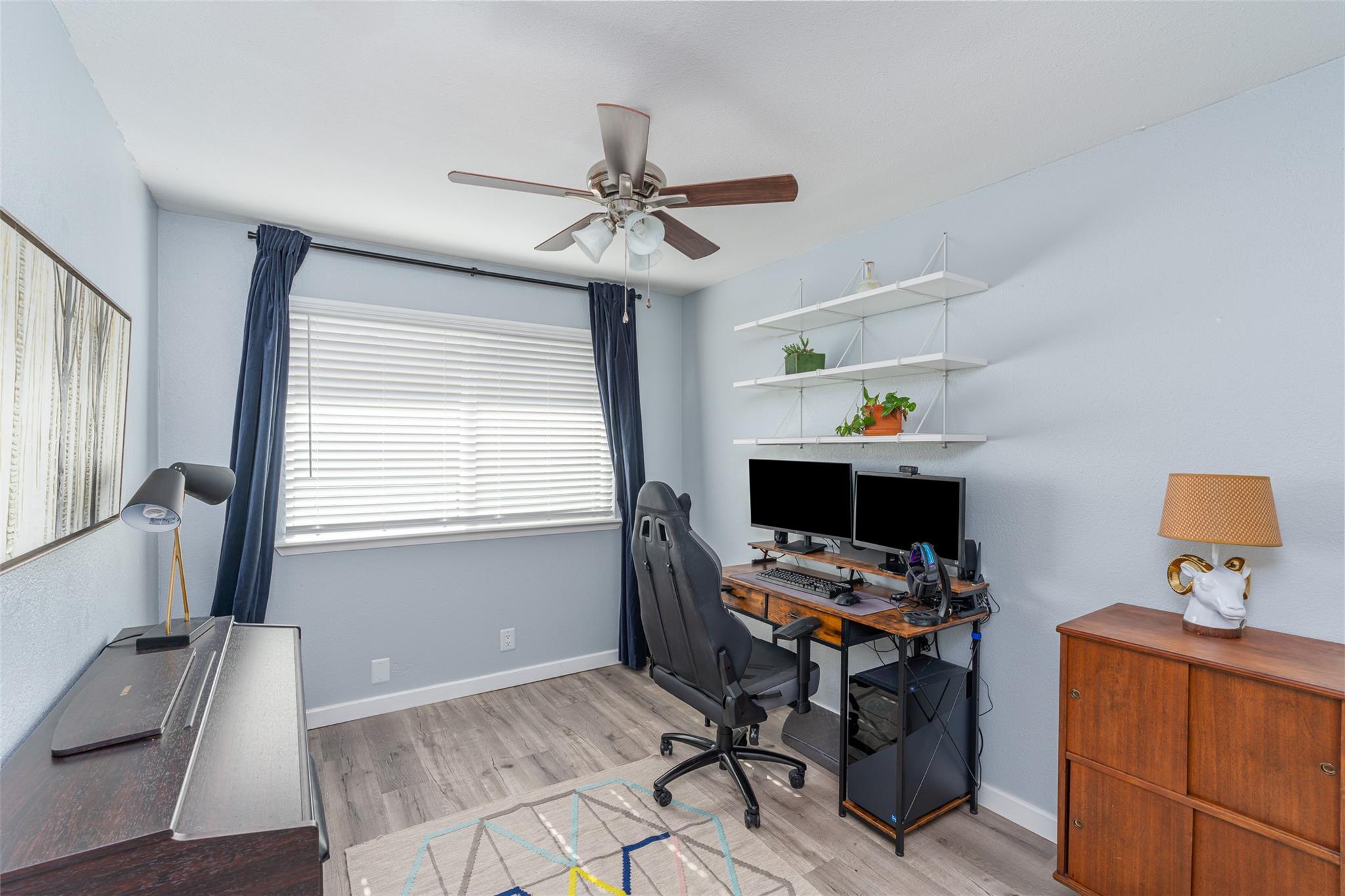 1610 Taron Dr, Round Rock, TX 78681