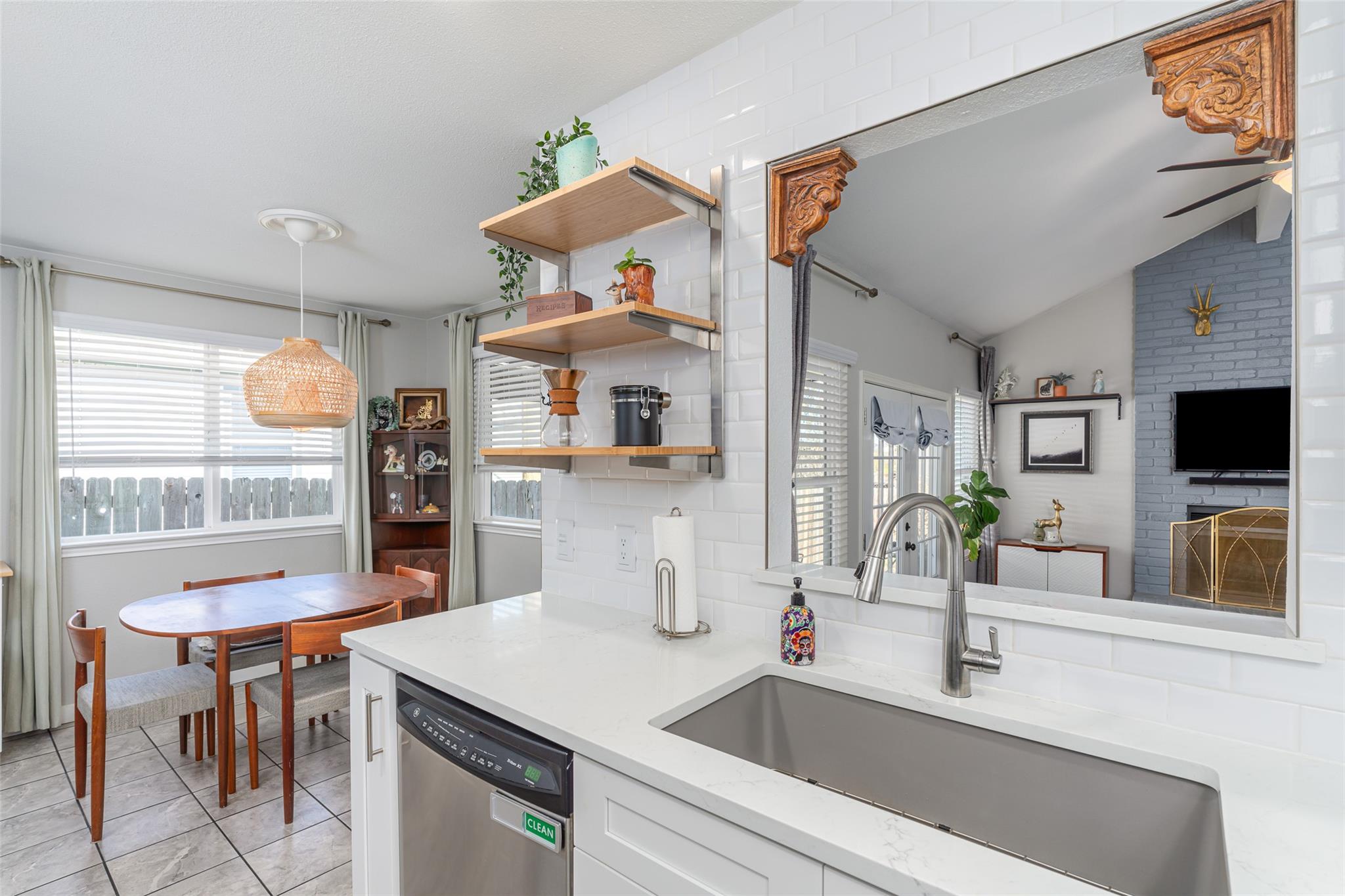 1610 Taron Dr, Round Rock, TX 78681