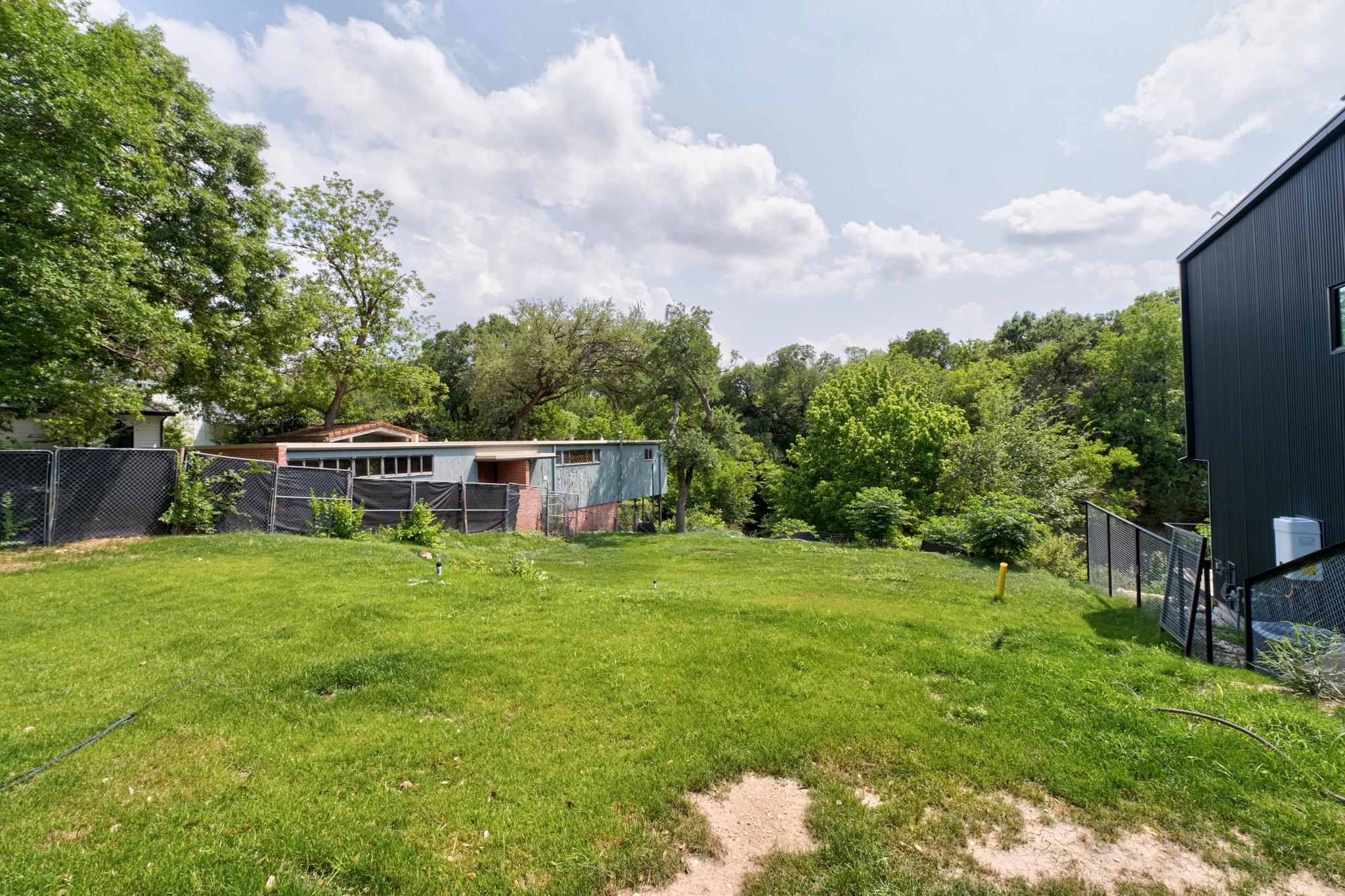 1113 W 31 St, Austin, TX 78705