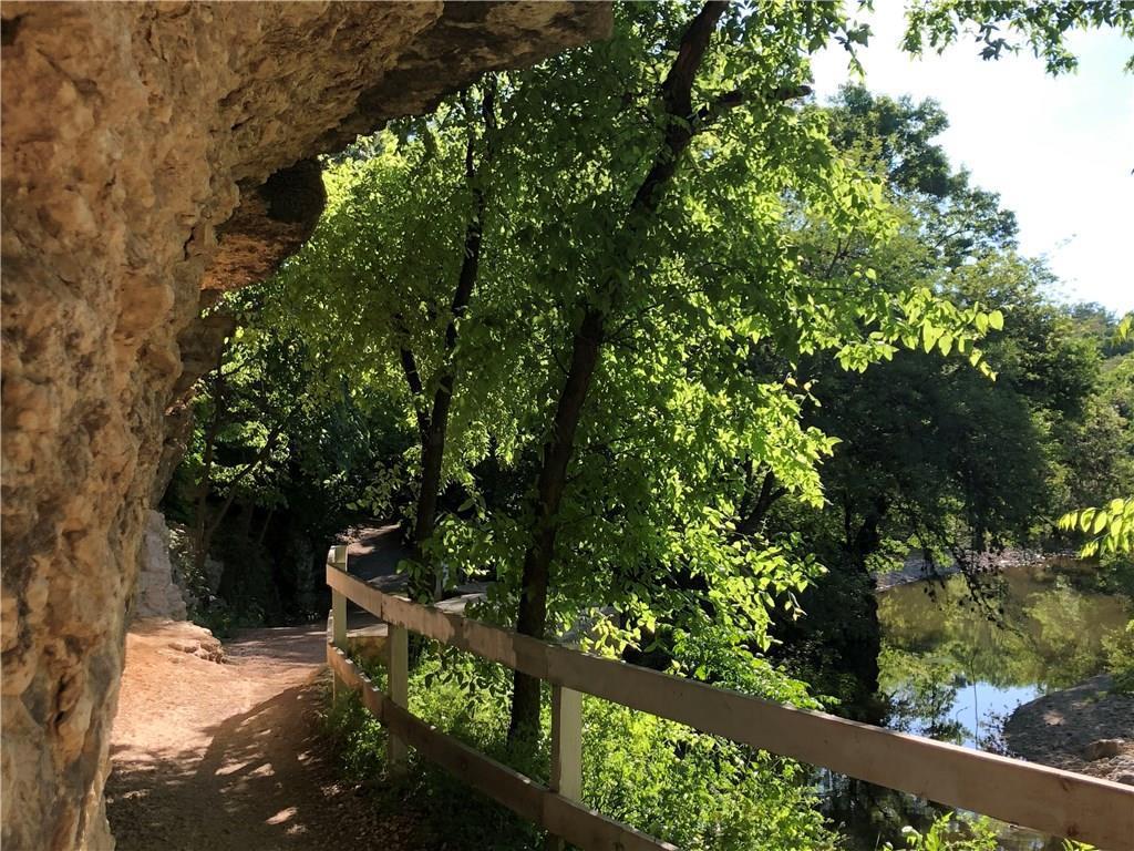 1113 W 31 St, Austin, TX 78705