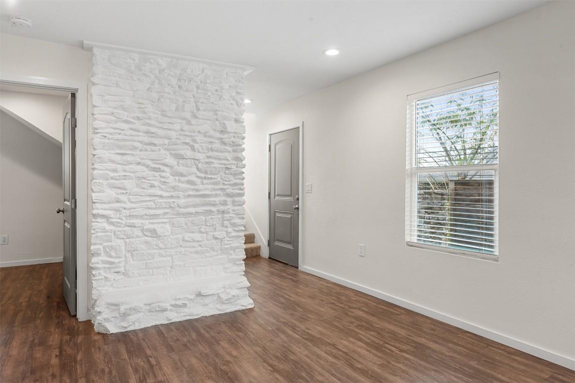 7305 A/B Grand Canyon Dr, Austin, TX 78752